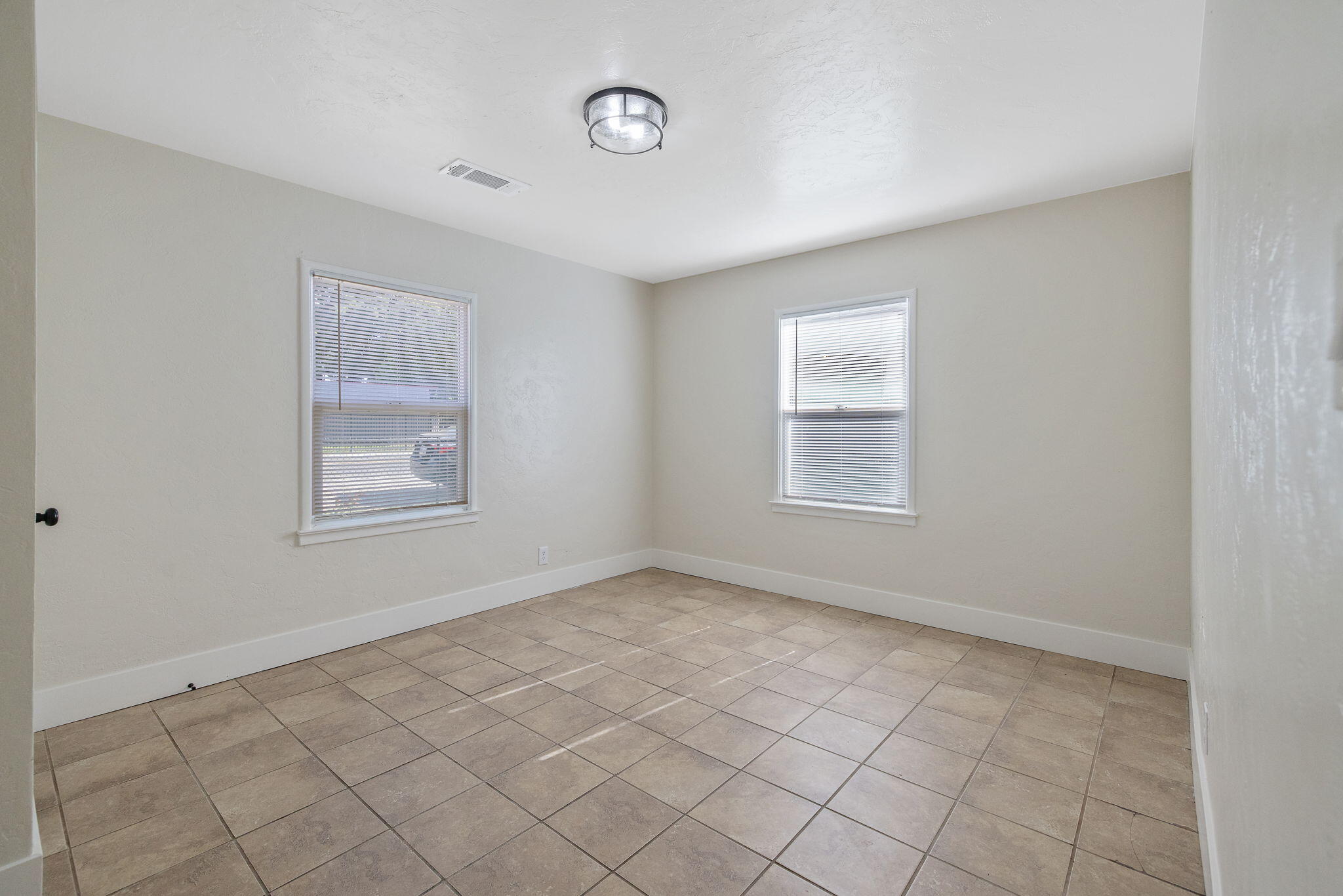 13872 Hanford Armona Rd, Armona, CA 93202