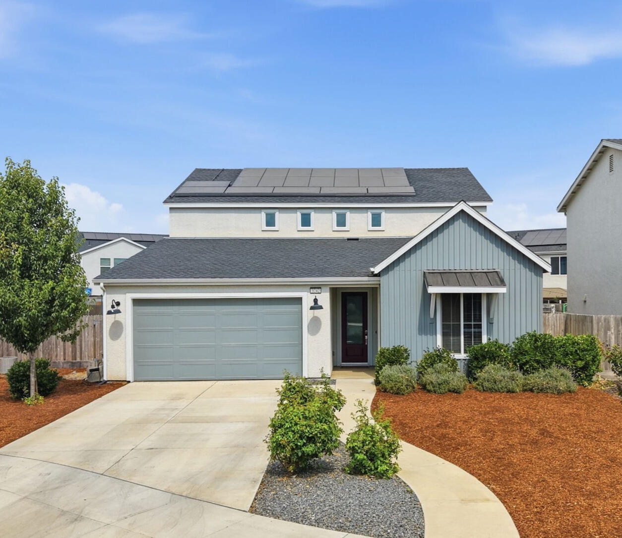 3742 N Encina Ct, Visalia, CA 93291
