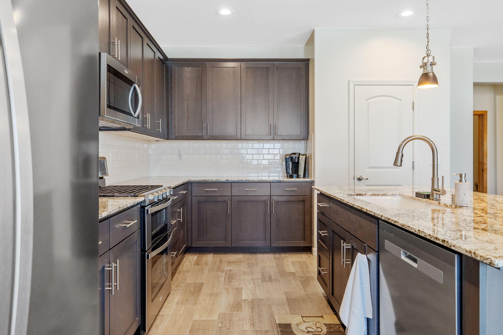 2936 S Irma St, Visalia, CA 93292