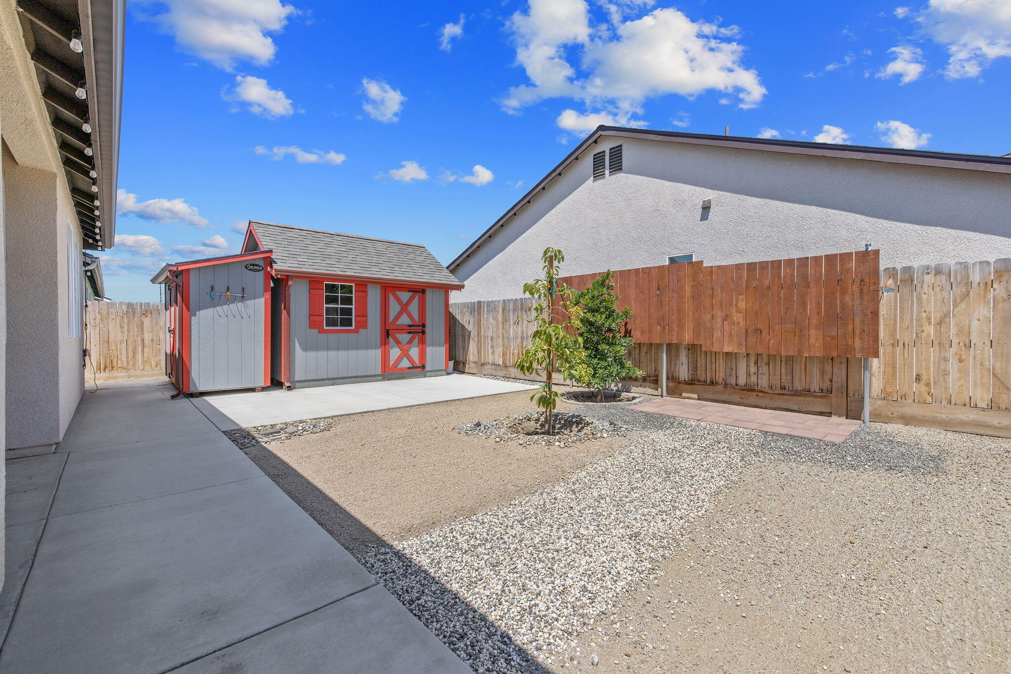 2936 S Irma St, Visalia, CA 93292