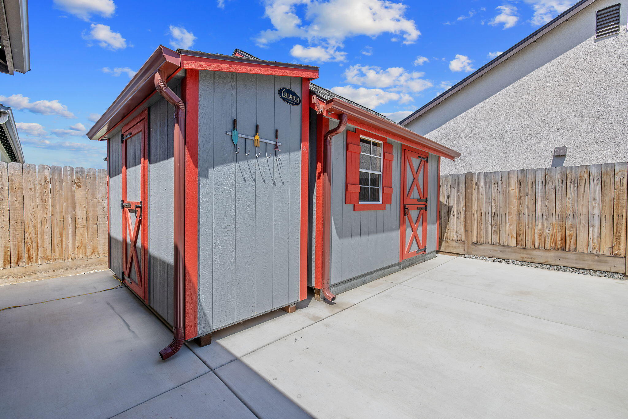 2936 S Irma St, Visalia, CA 93292