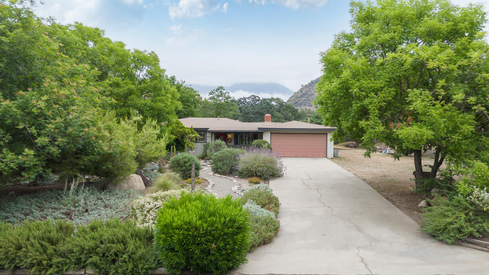 40826 Grouse Dr, Three Rivers, CA 93271