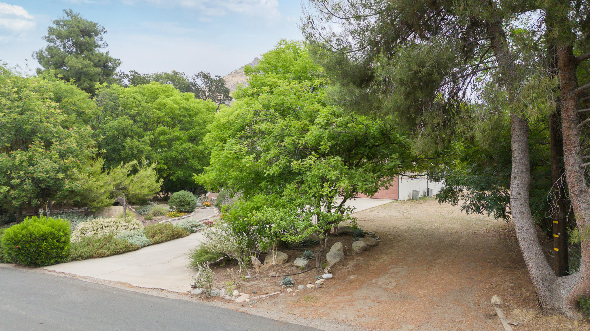 40826 Grouse Dr, Three Rivers, CA 93271