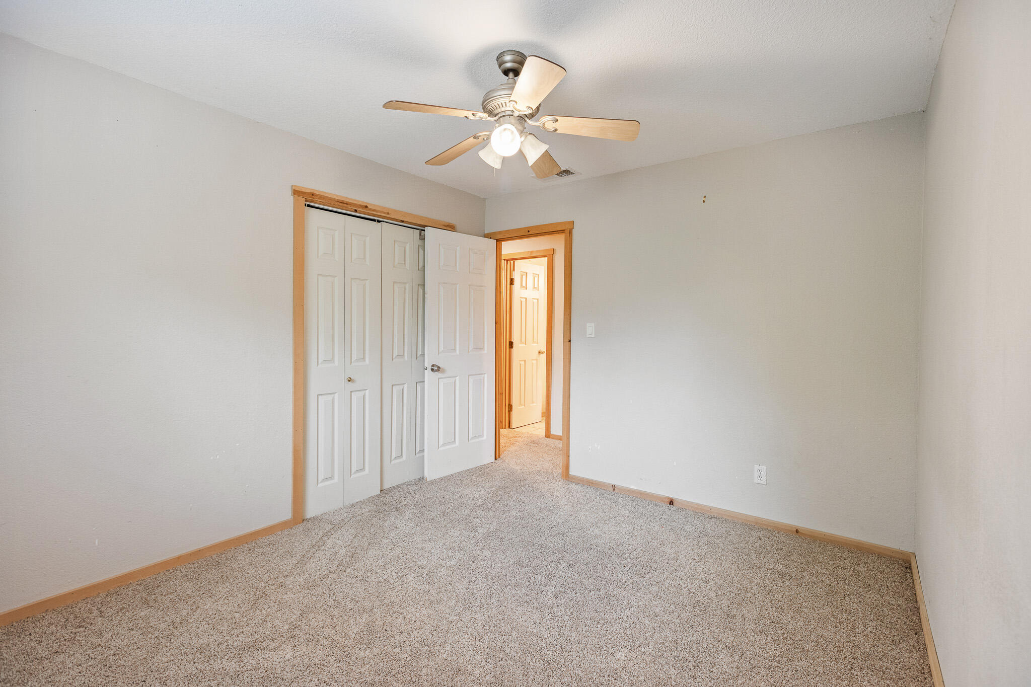 40826 Grouse Dr, Three Rivers, CA 93271