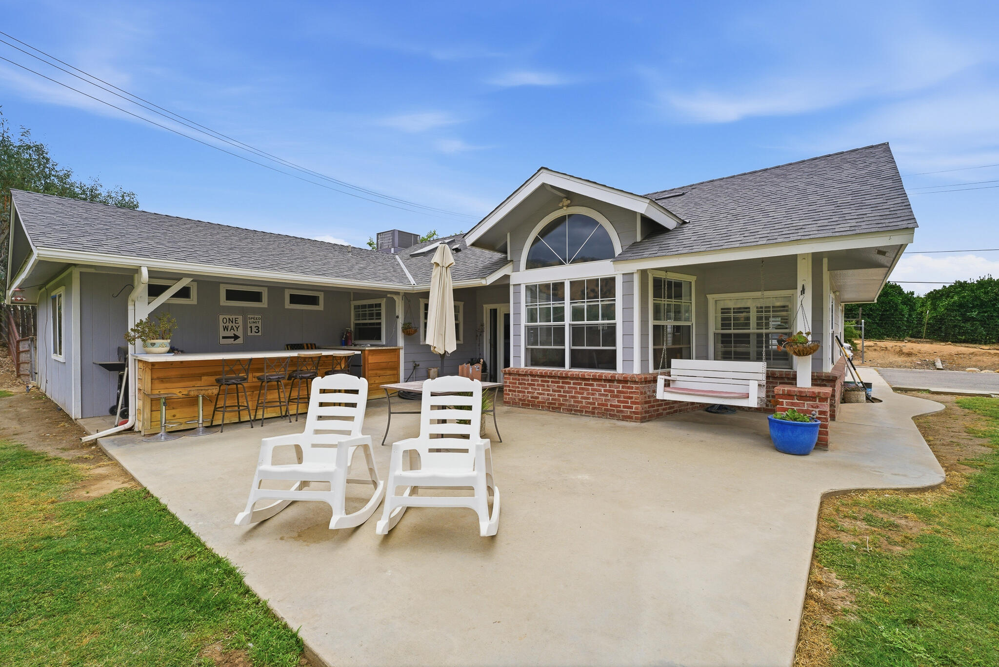 33614 Globe Dr, Springville, CA 93265
