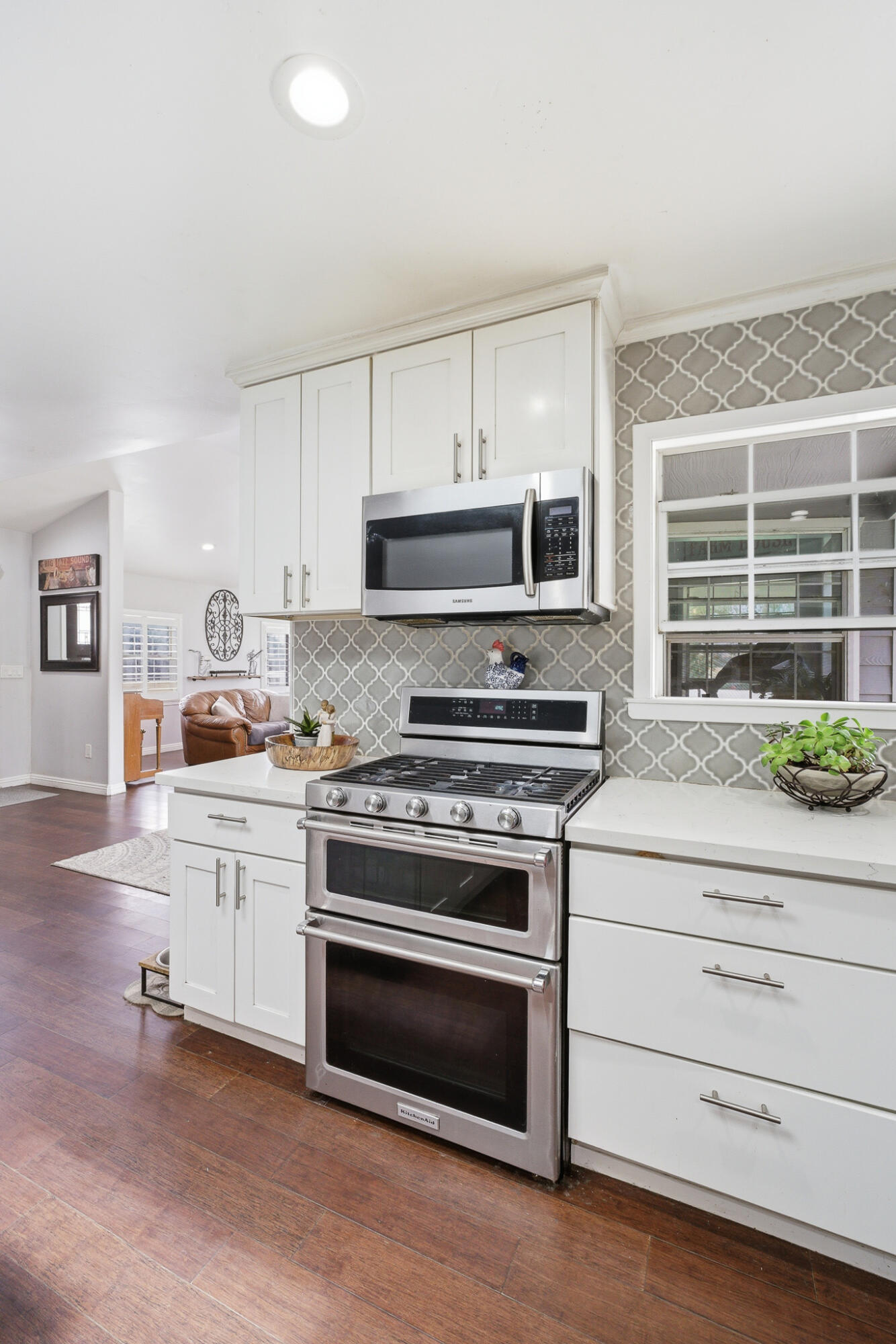 33614 Globe Dr, Springville, CA 93265