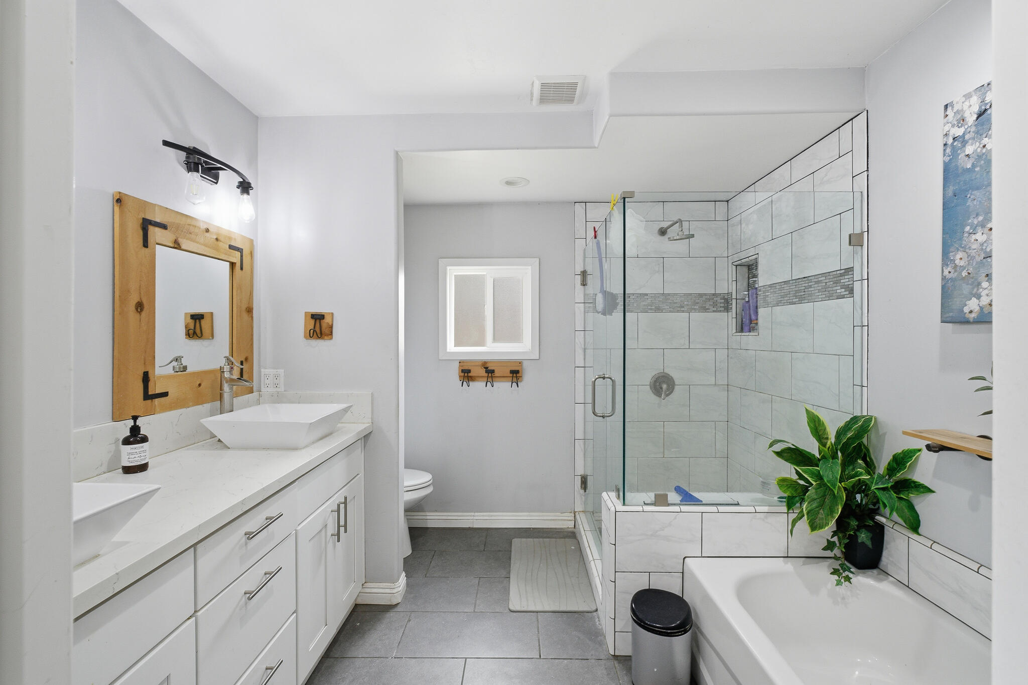 33614 Globe Dr, Springville, CA 93265
