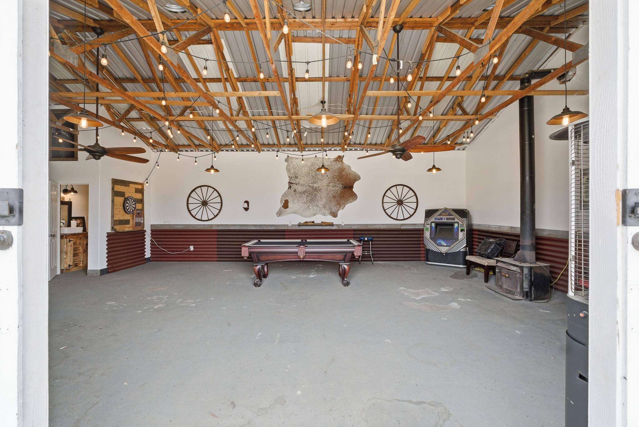 33614 Globe Dr, Springville, CA 93265