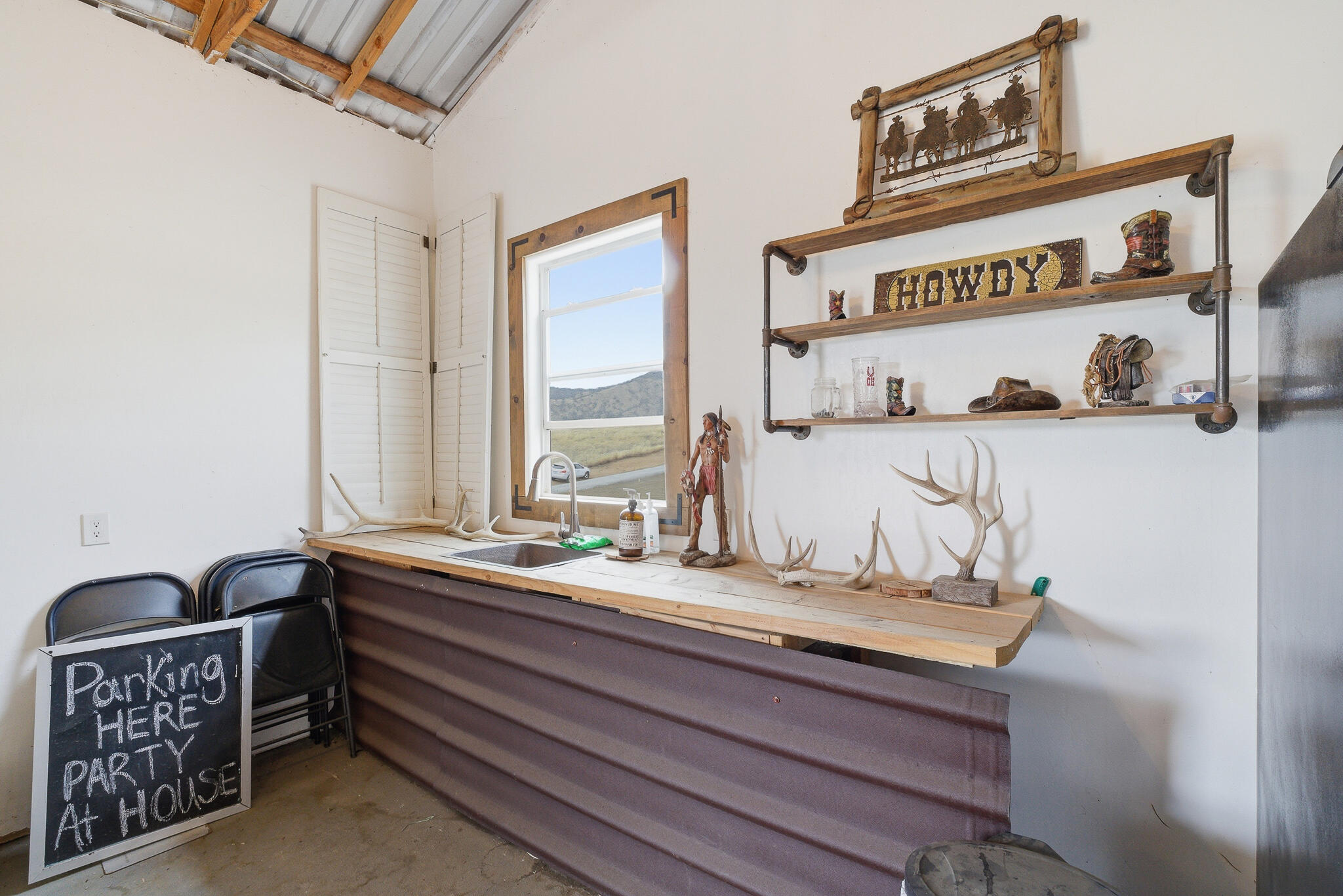 33614 Globe Dr, Springville, CA 93265