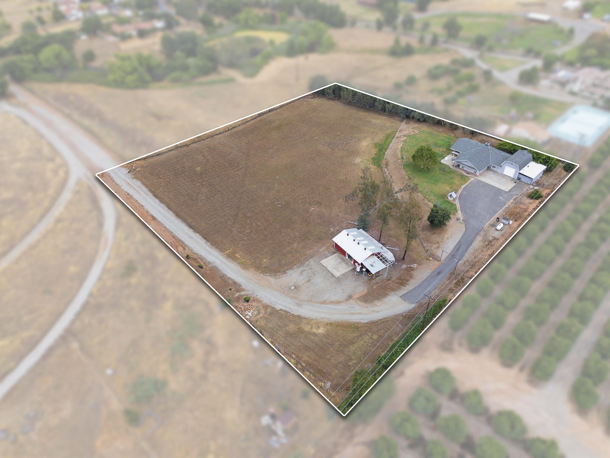 33614 Globe Dr, Springville, CA 93265