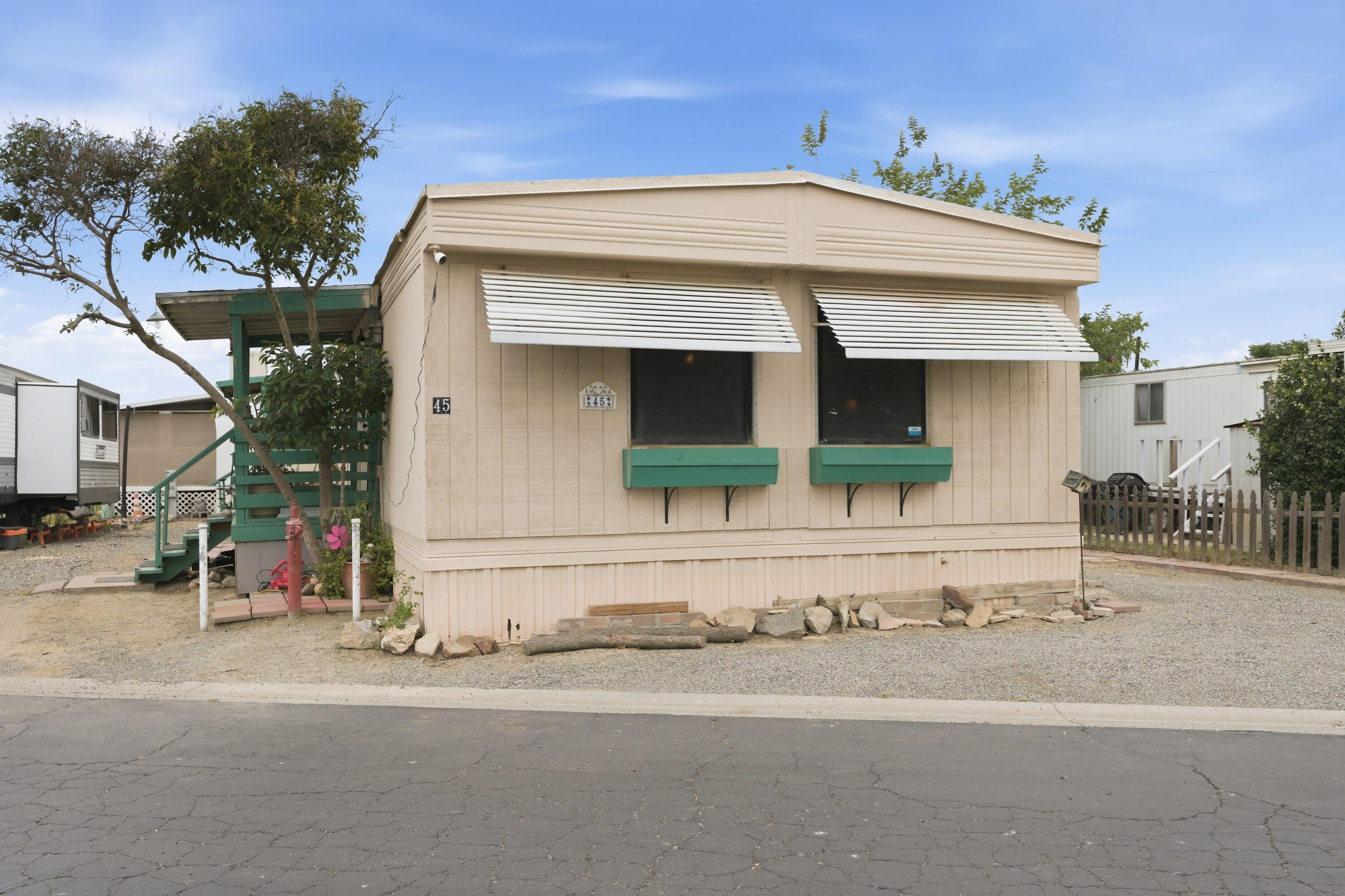 12846 W Lacey Blvd #45, Hanford, CA 93230