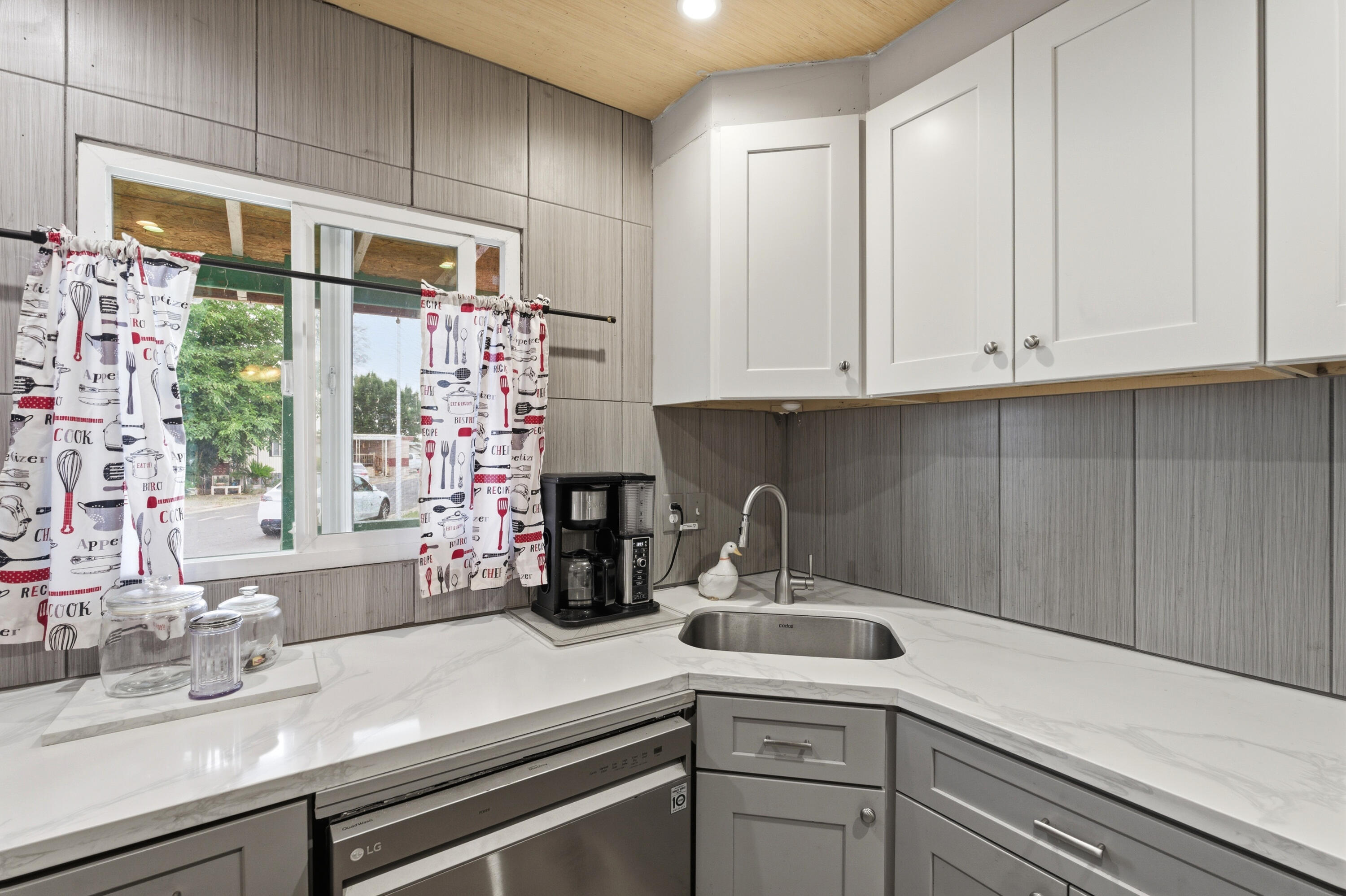 12846 W Lacey Blvd #45, Hanford, CA 93230
