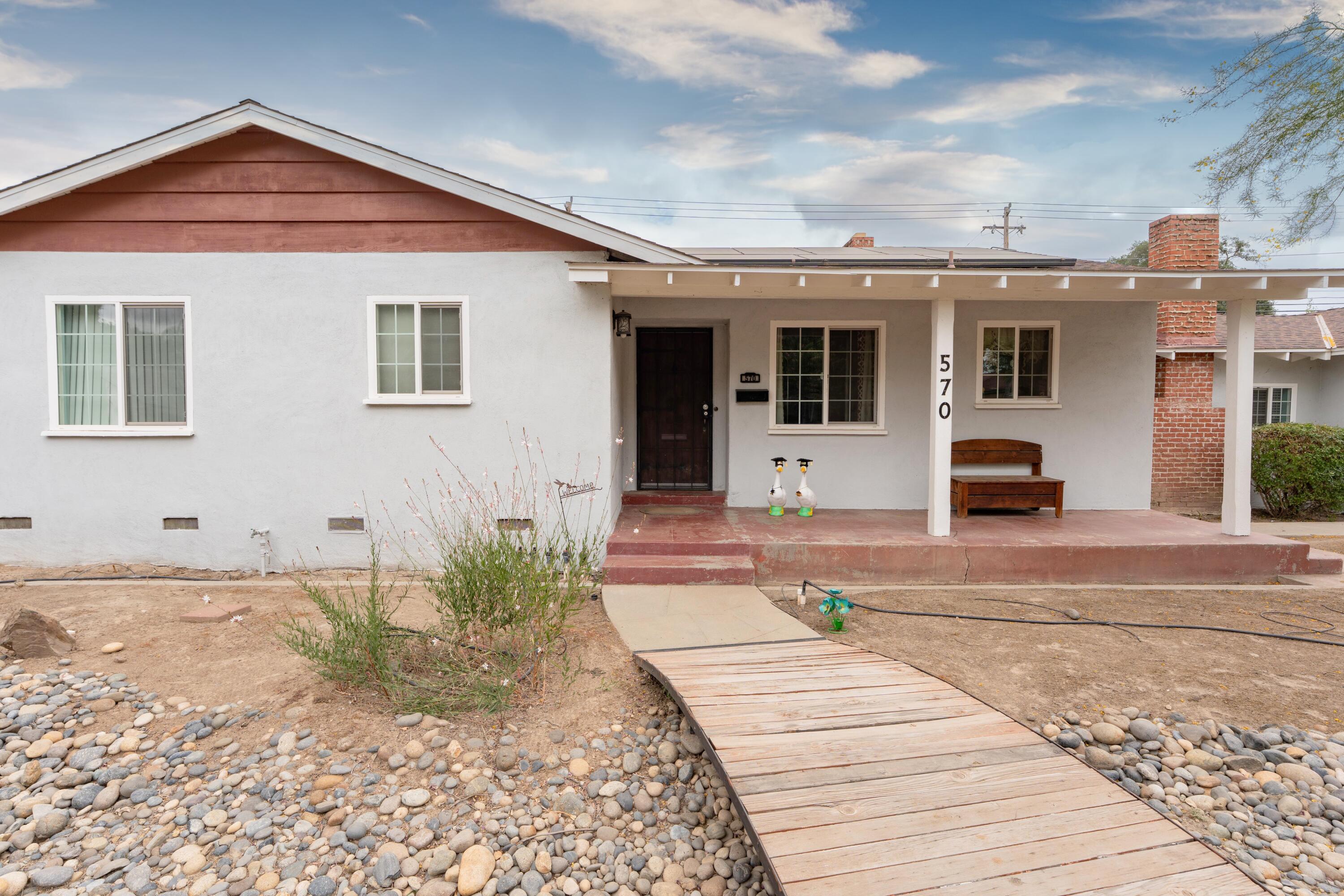 570 N Birch Ave, Reedley, CA 93654