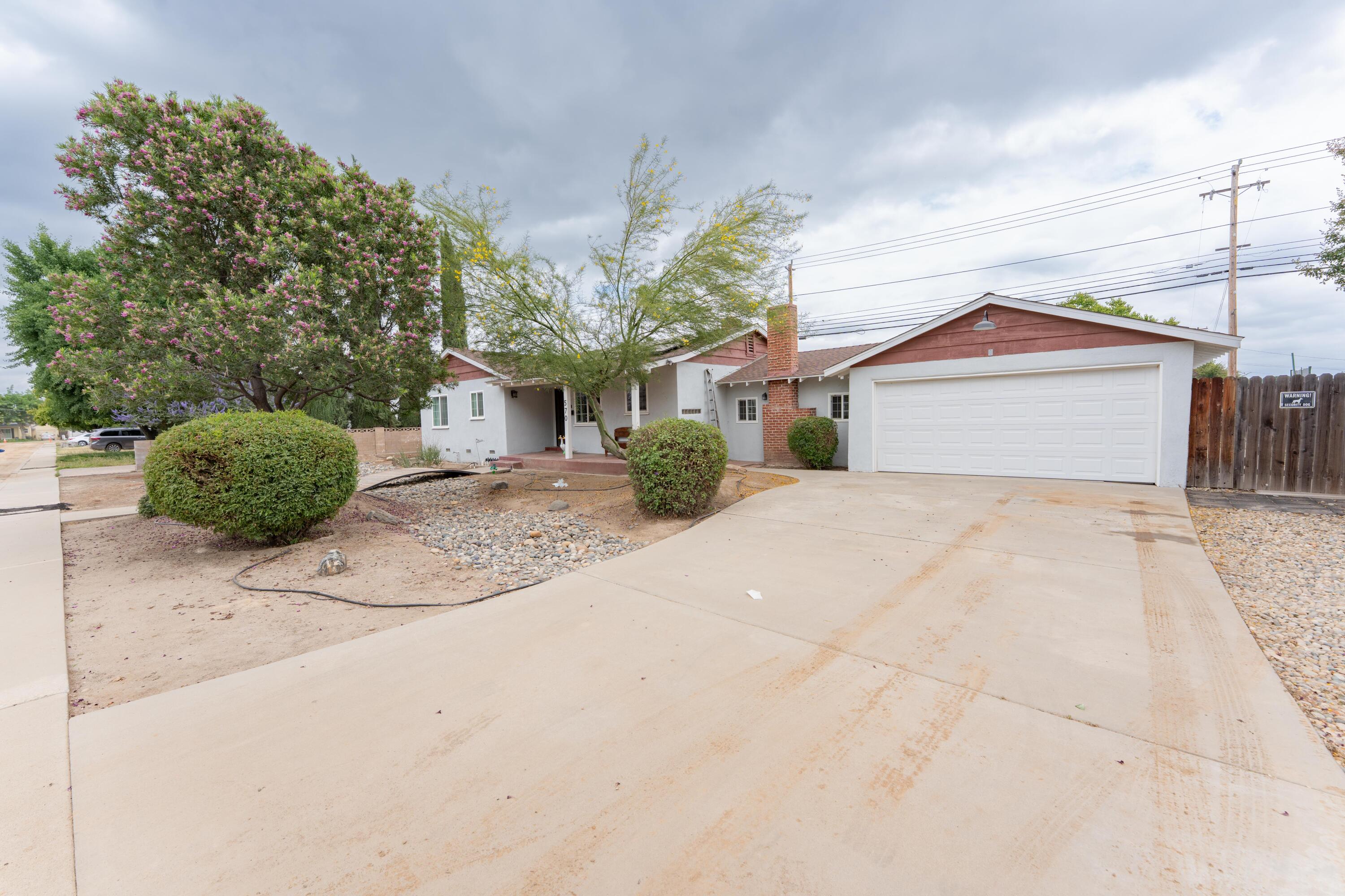 570 N Birch Ave, Reedley, CA 93654