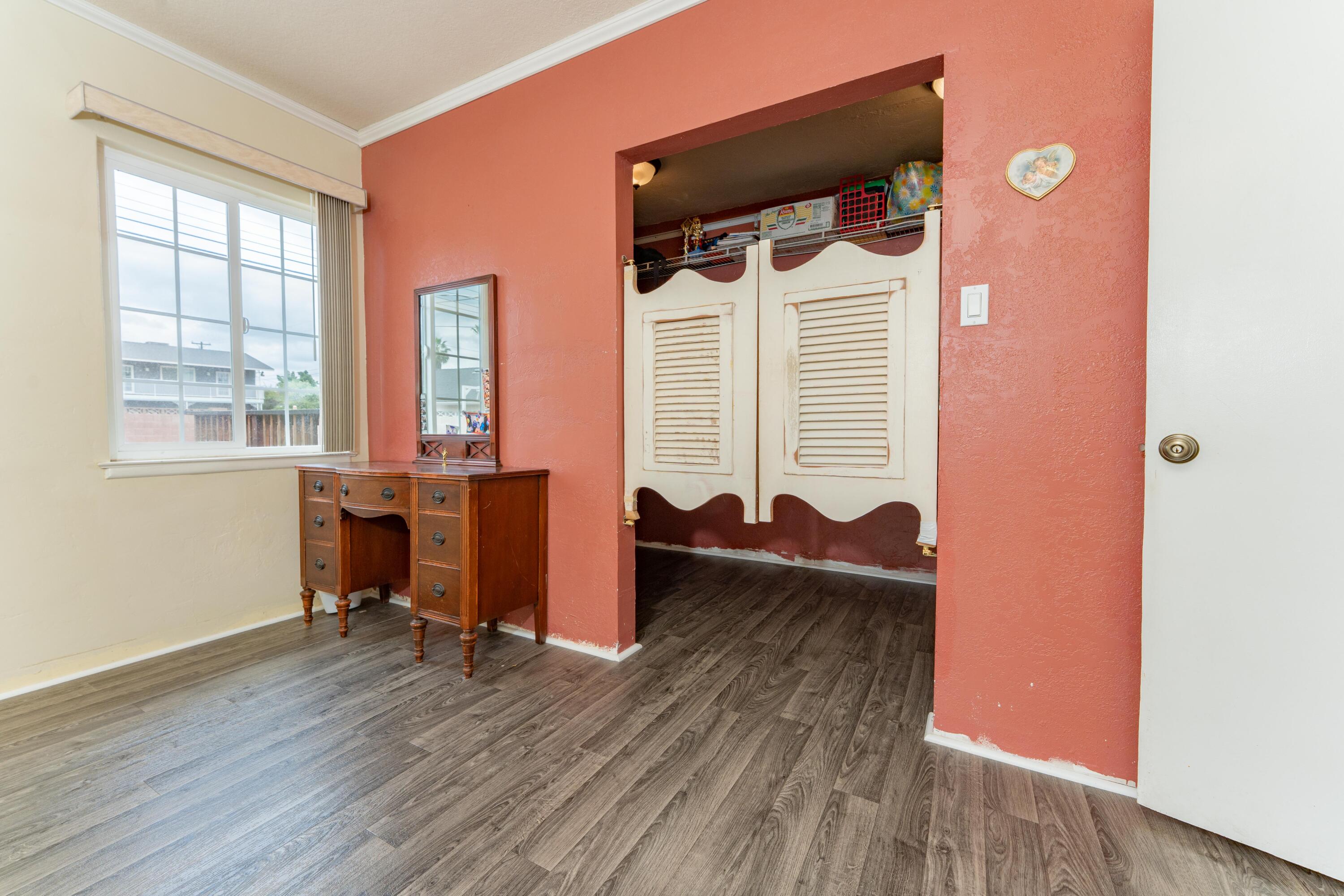 570 N Birch Ave, Reedley, CA 93654