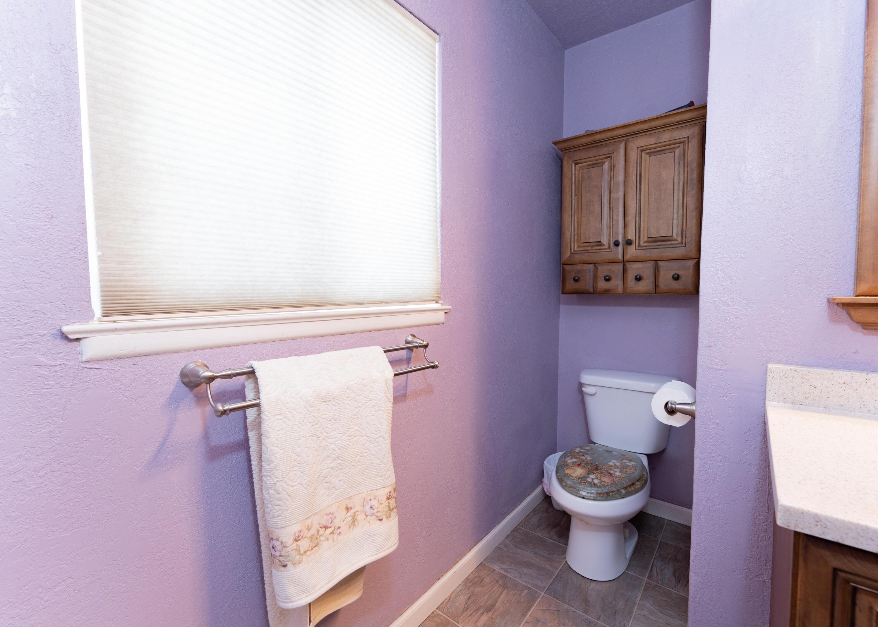 570 N Birch Ave, Reedley, CA 93654