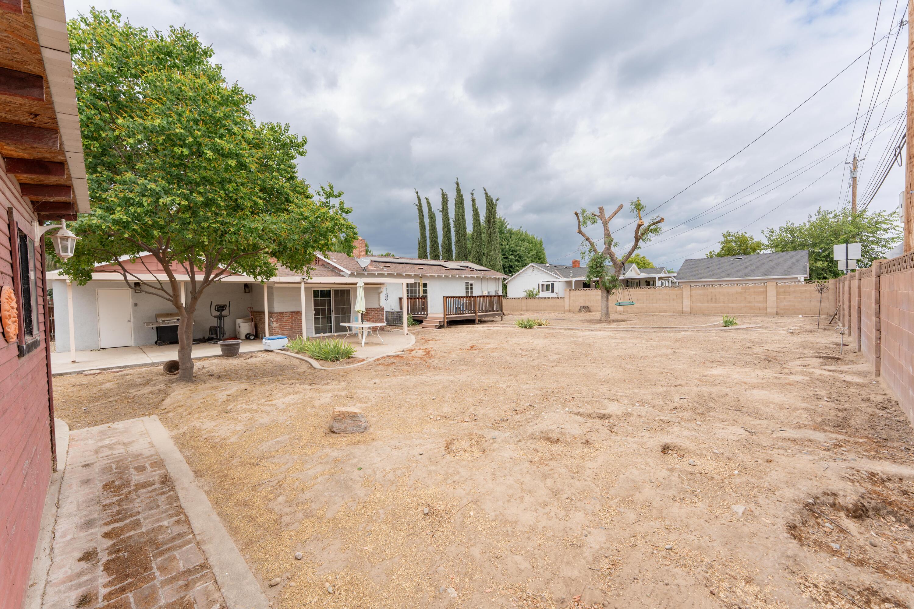 570 N Birch Ave, Reedley, CA 93654