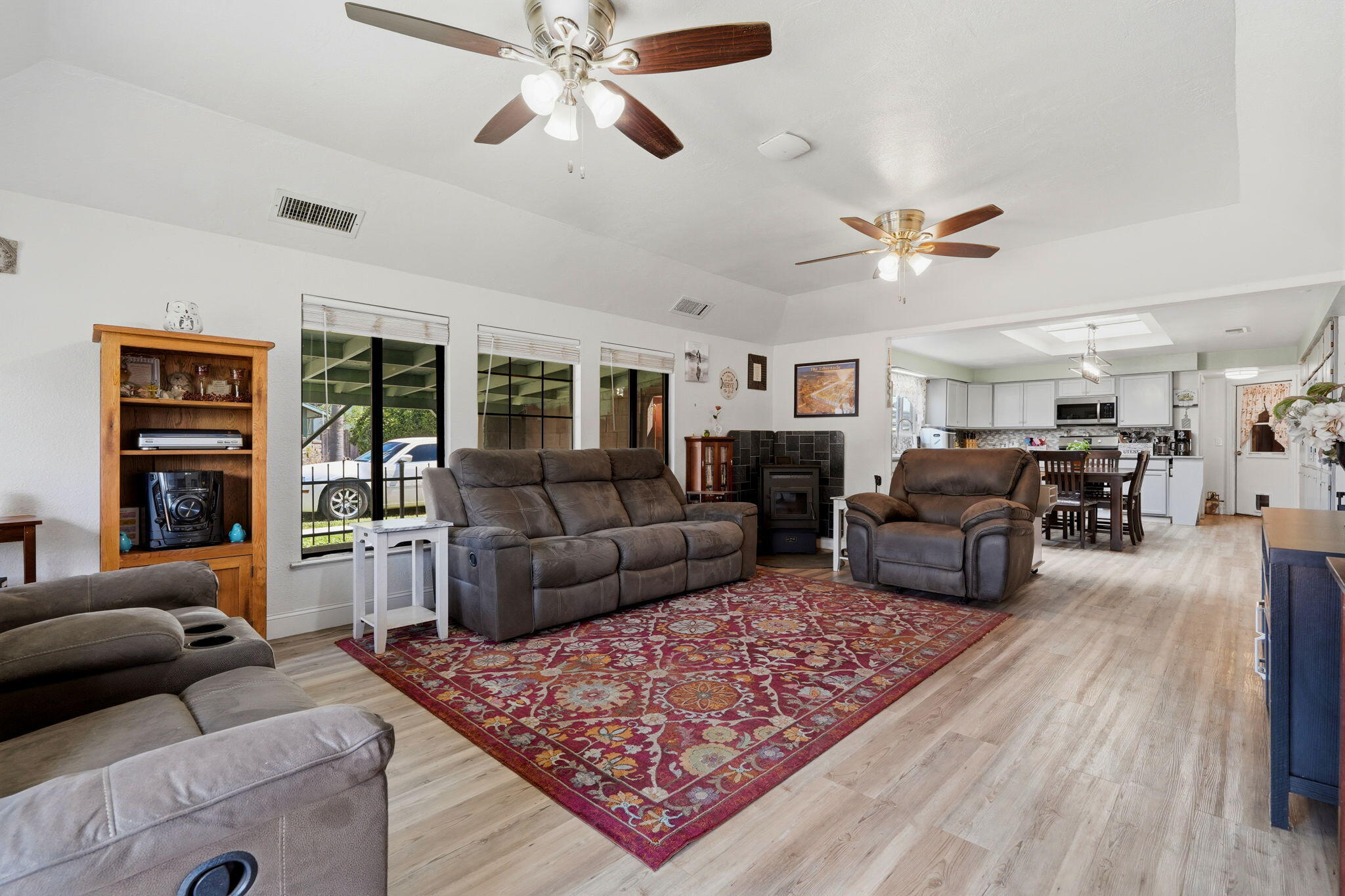 428 S A St, Madera, CA 93638