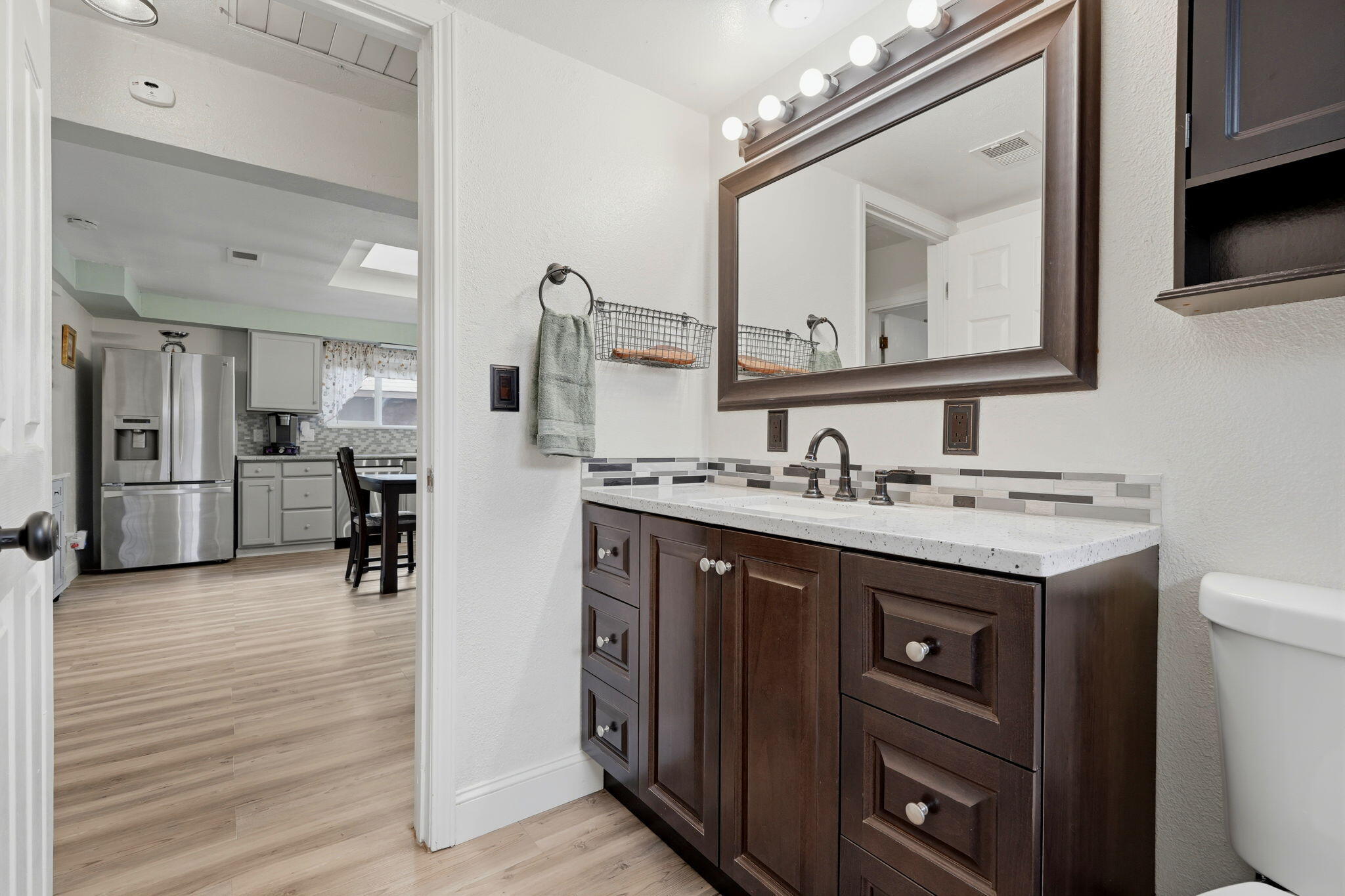 428 S A St, Madera, CA 93638