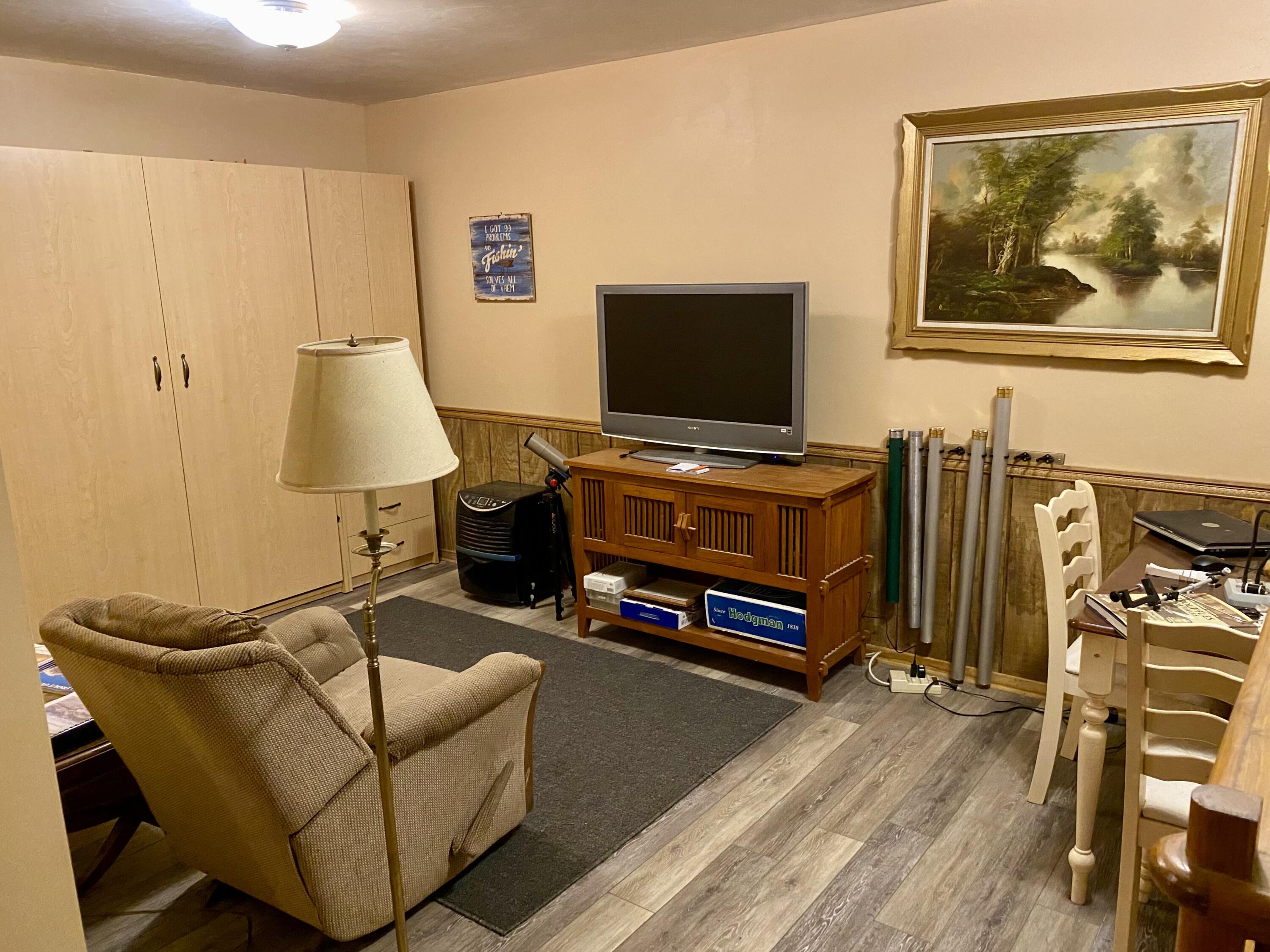 57148 Kramer Dr, Springville, CA 93265