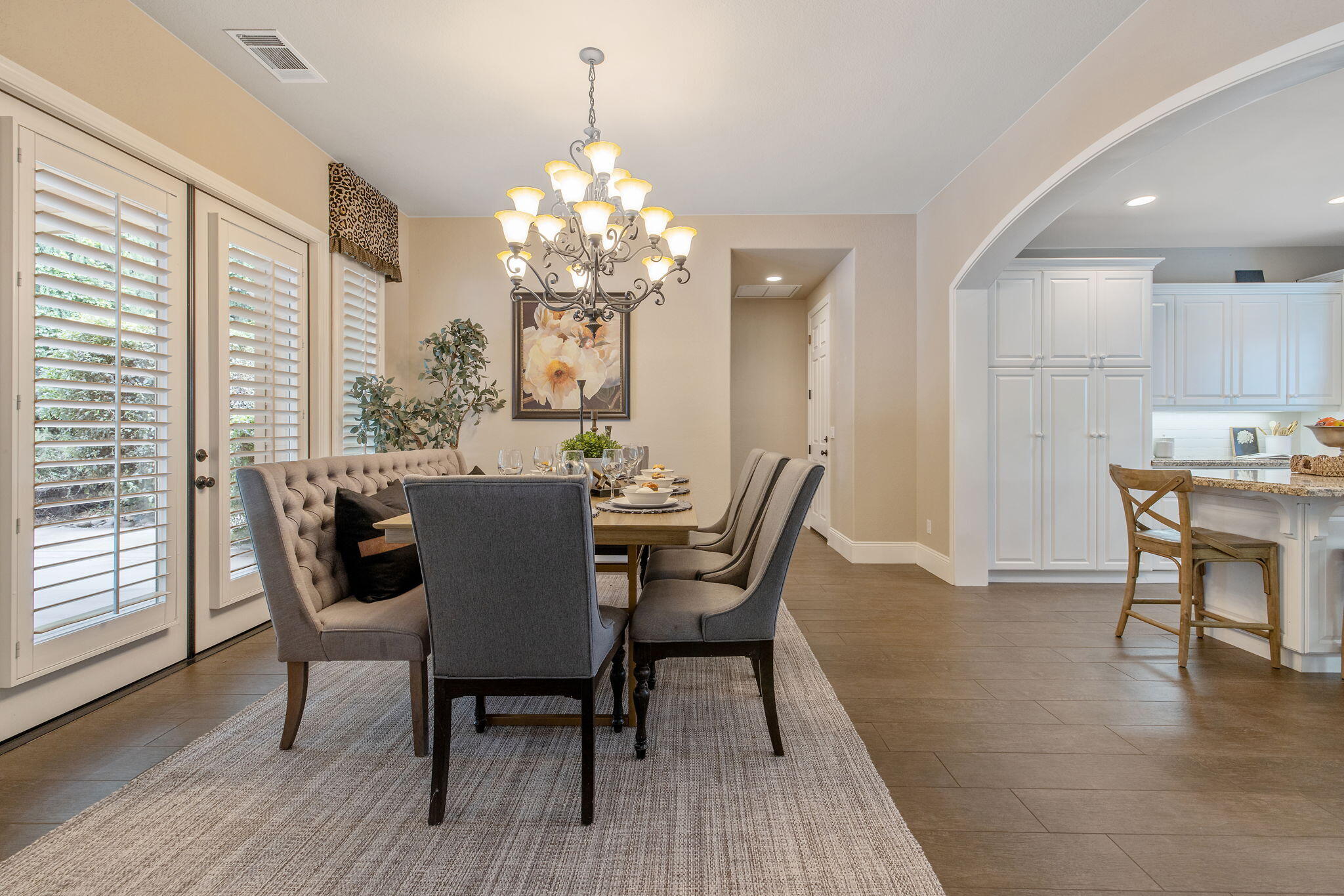 2015 S El Cajon Ct, Visalia, CA 93277