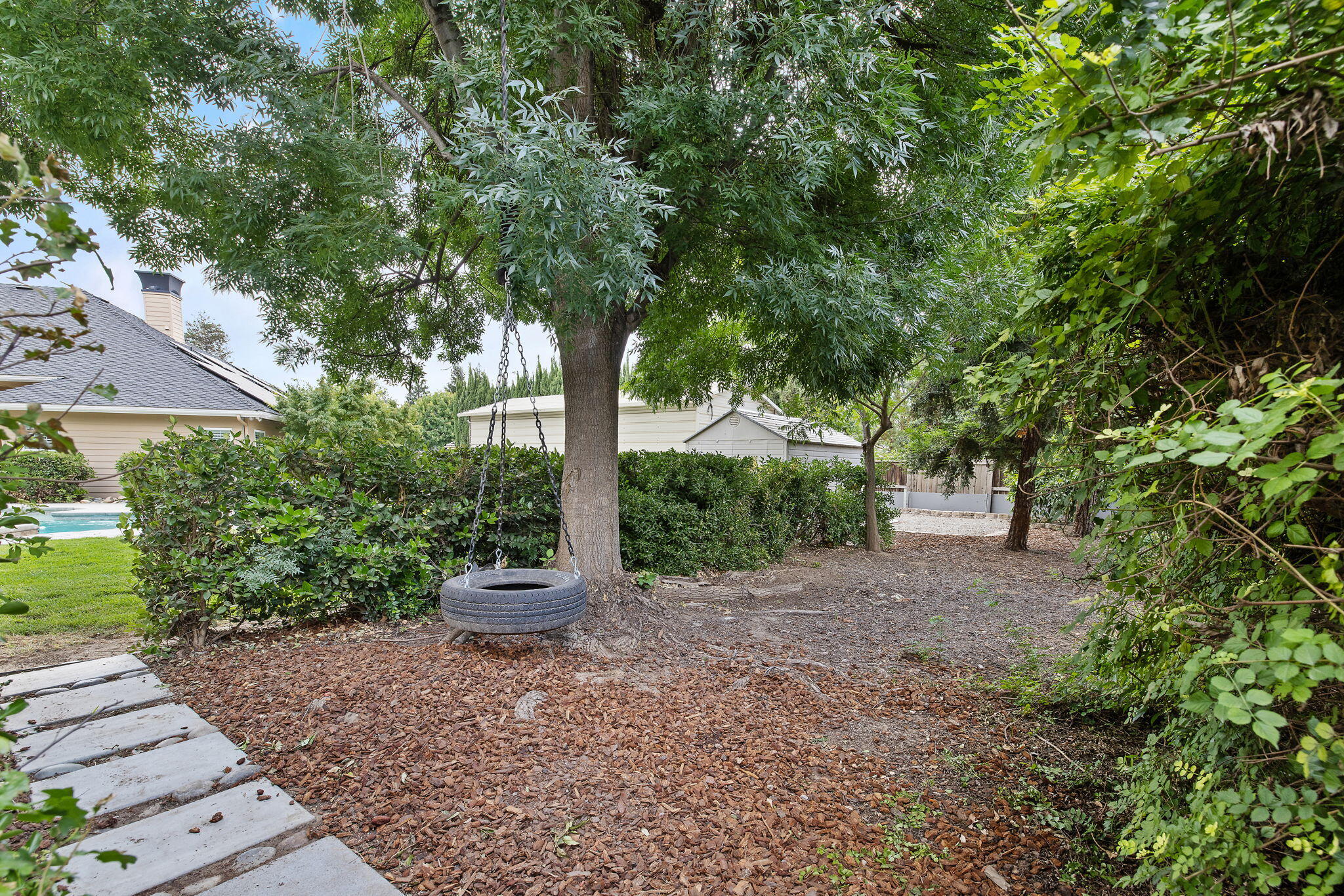 2015 S El Cajon Ct, Visalia, CA 93277