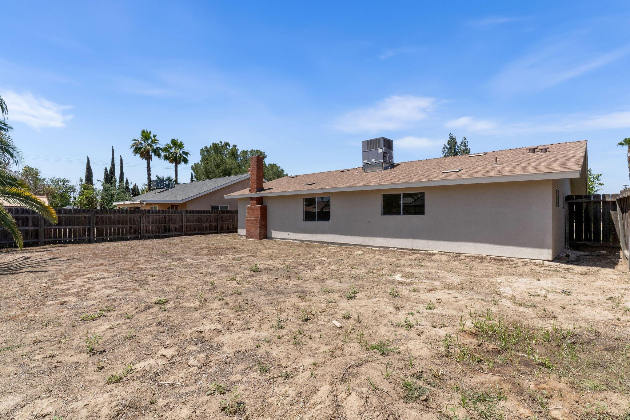2117 Beechwood Ct, Hanford, CA 93230