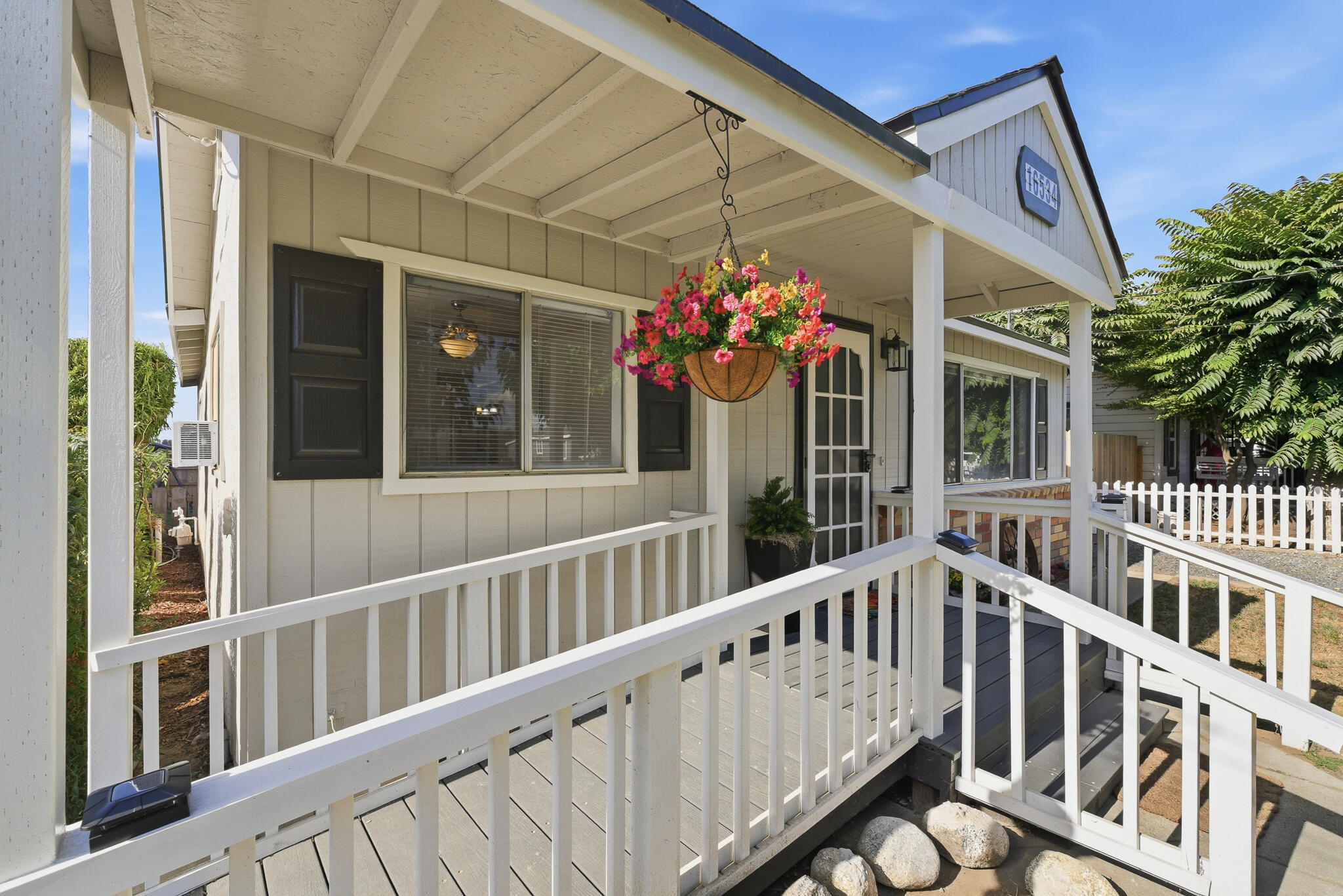 16534 Ave 291, Visalia, CA 93292