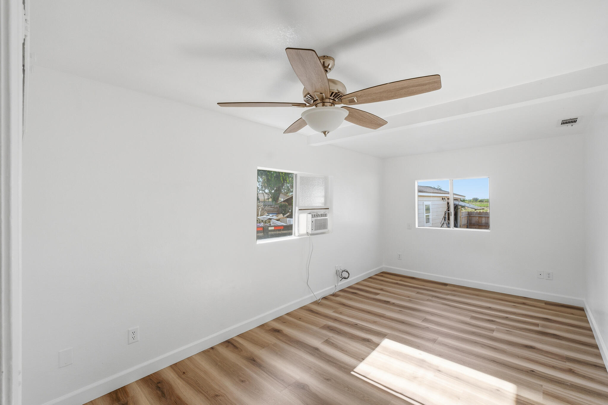 16534 Ave 291, Visalia, CA 93292