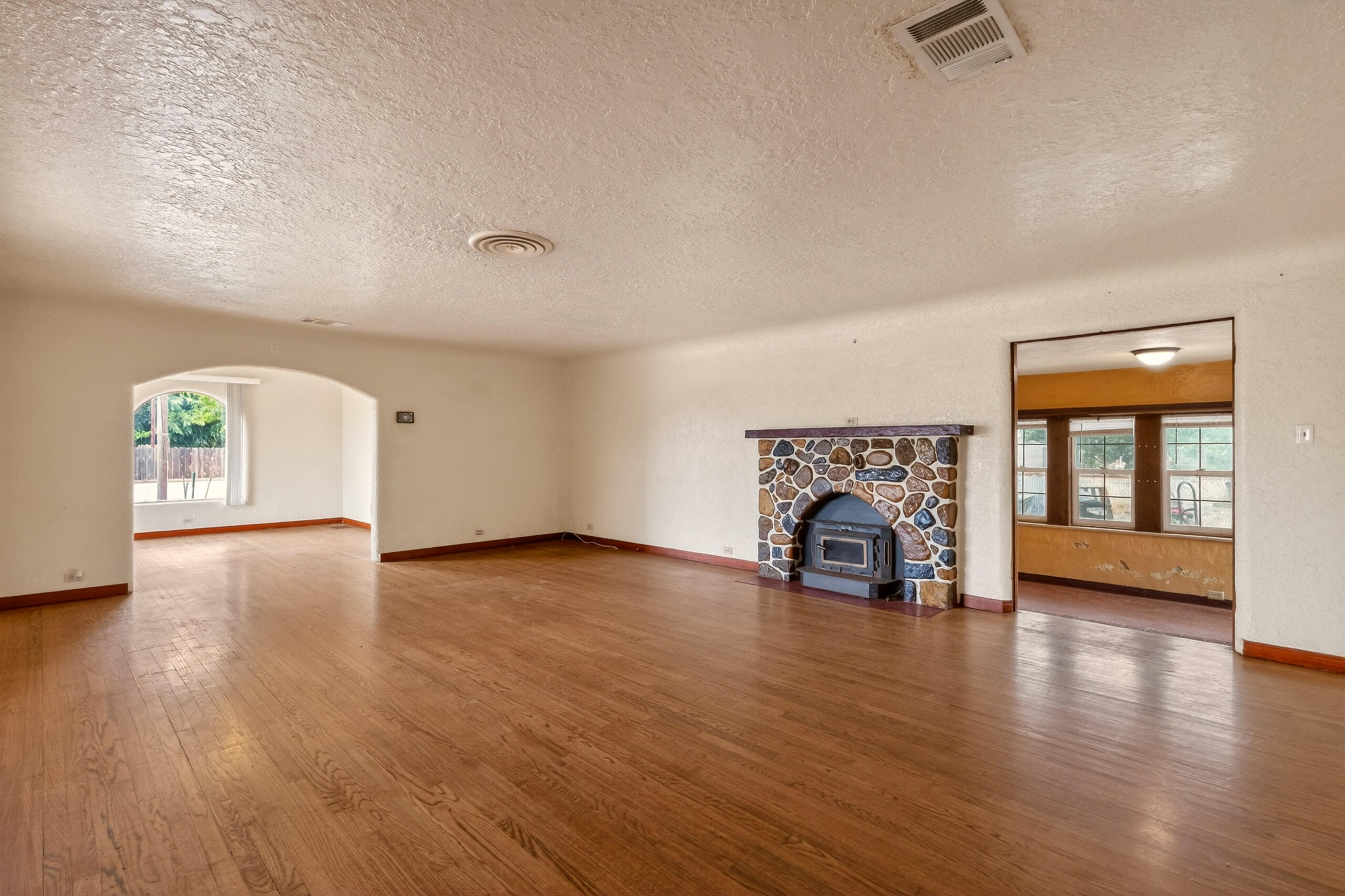 17809 Ave 280, Exeter, CA 93221