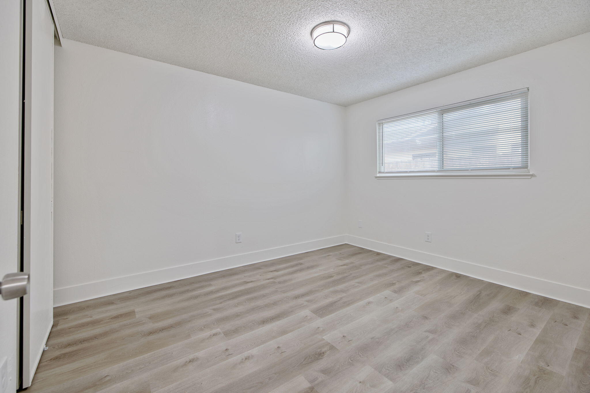 534 W Swift Ave, Fresno, CA 93705