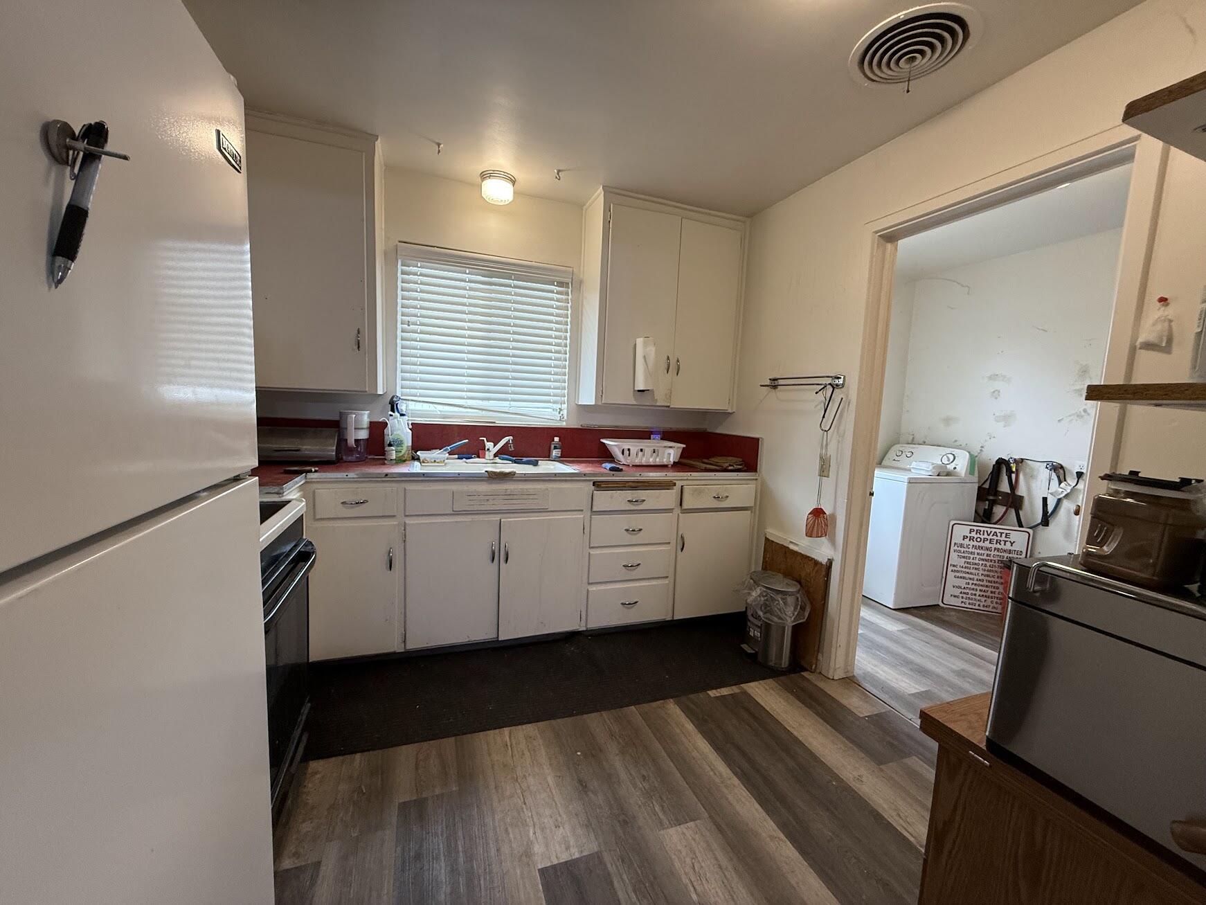 761 S Short Ave, Dinuba, CA 93618