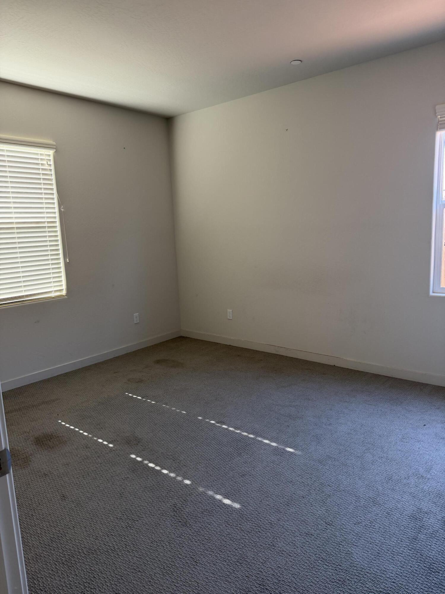 896 Anthem Ct, Tulare, CA 93274