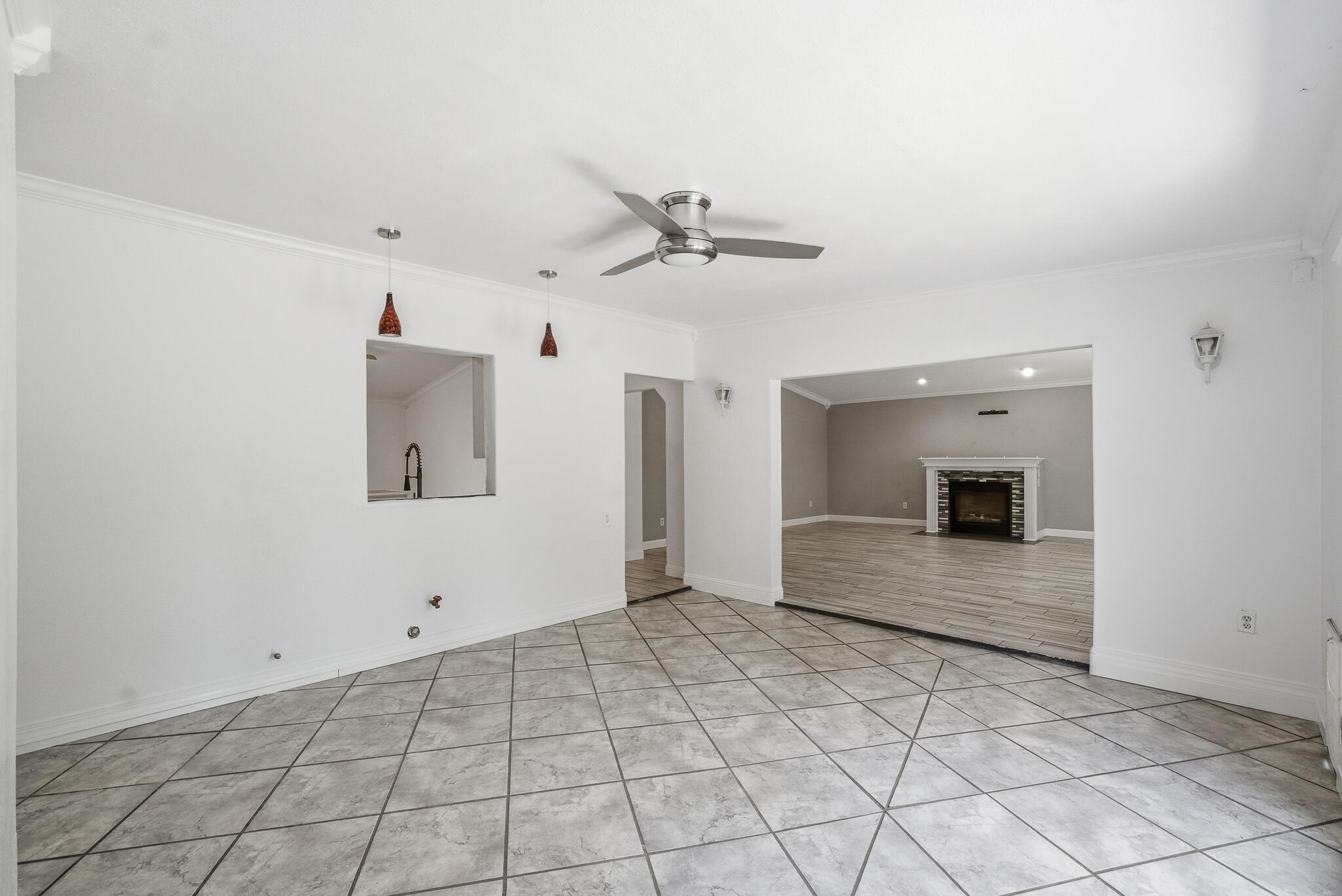 618 Birdsong Ct, Exeter, CA 93221