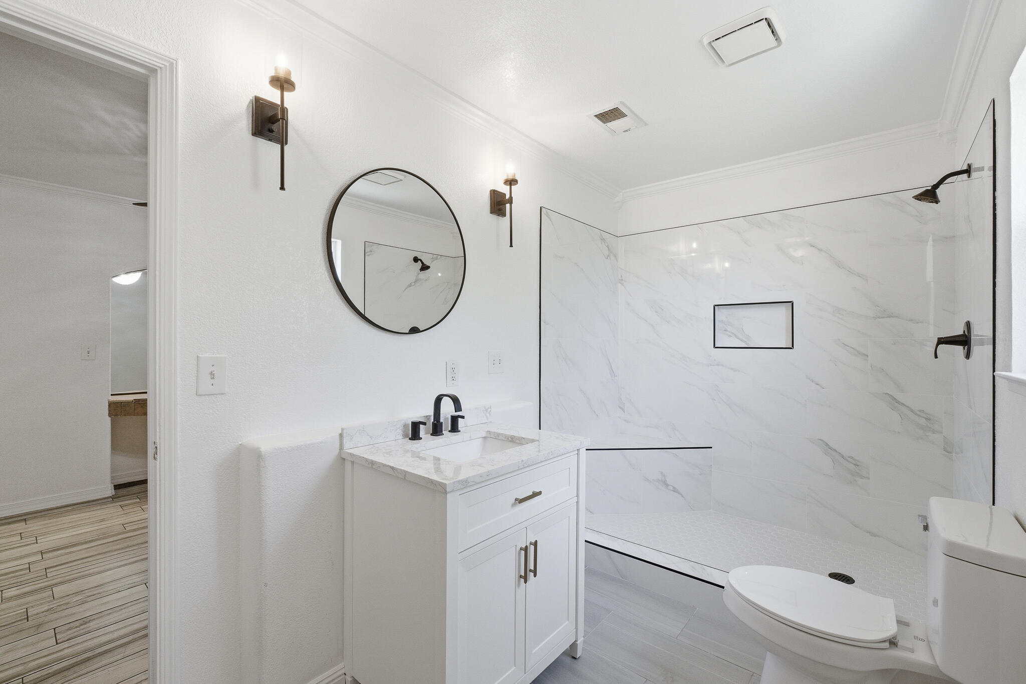 618 Birdsong Ct, Exeter, CA 93221