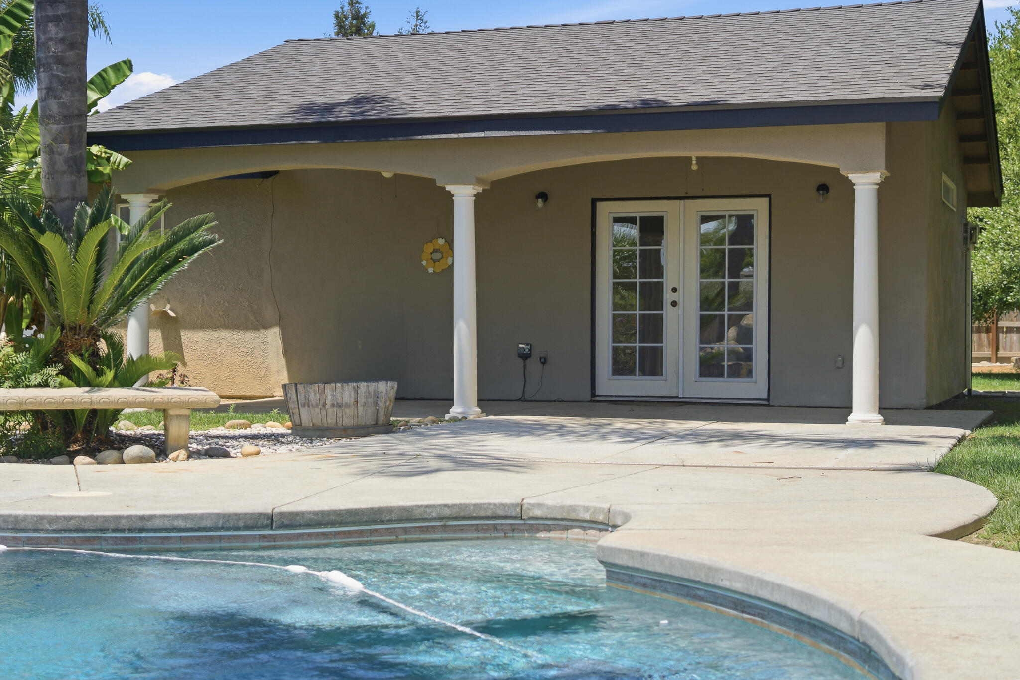 618 Birdsong Ct, Exeter, CA 93221
