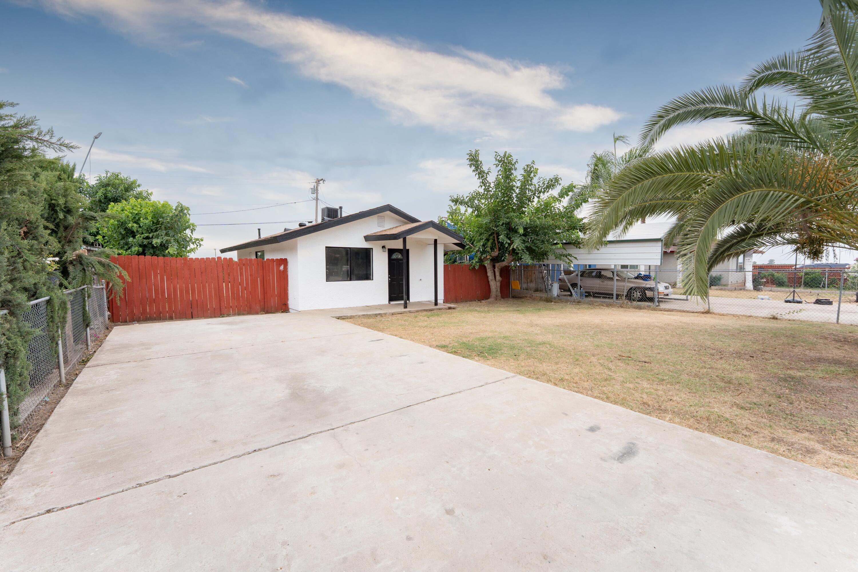15367 Ave 381, Visalia, CA 93292