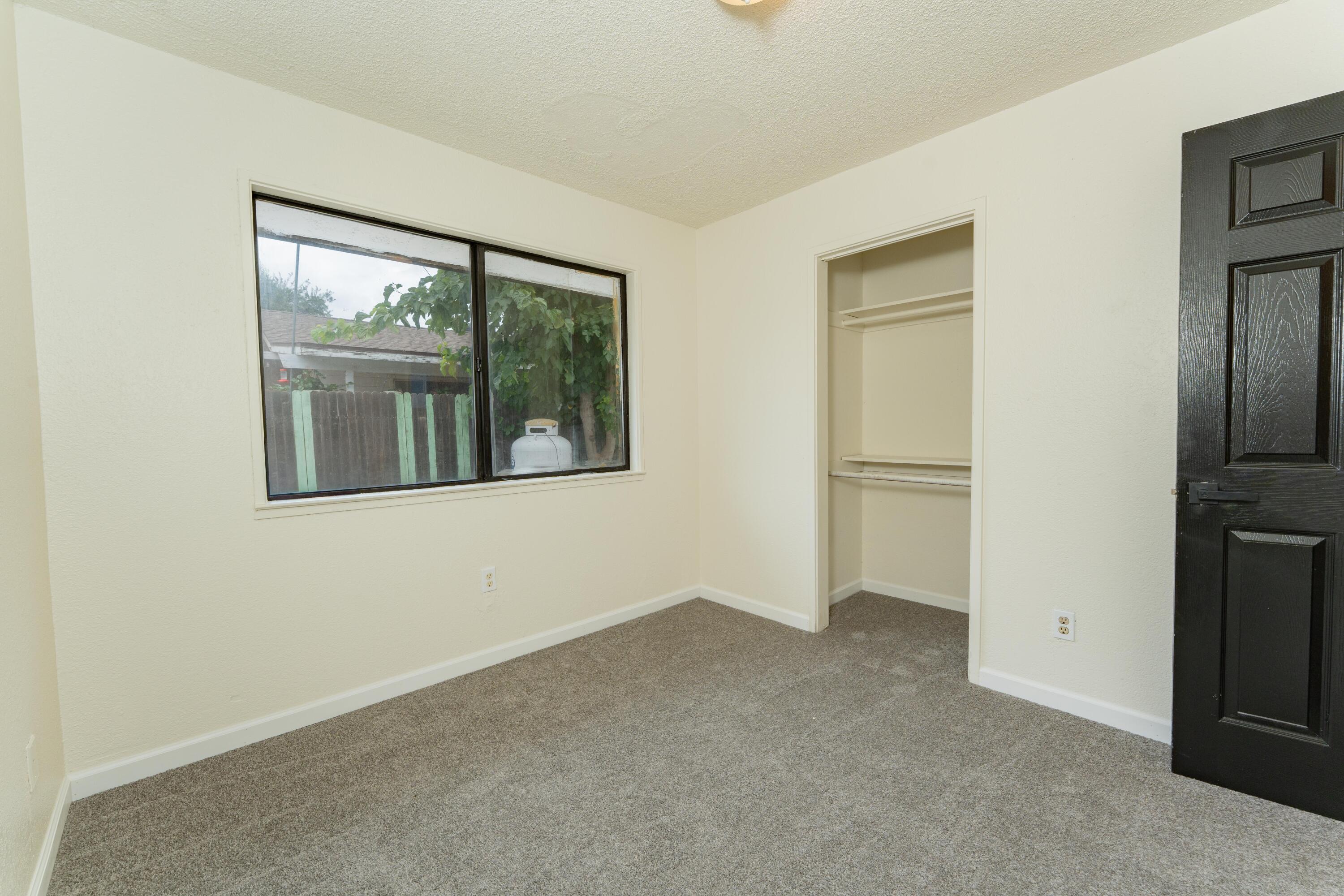 15367 Ave 381, Visalia, CA 93292