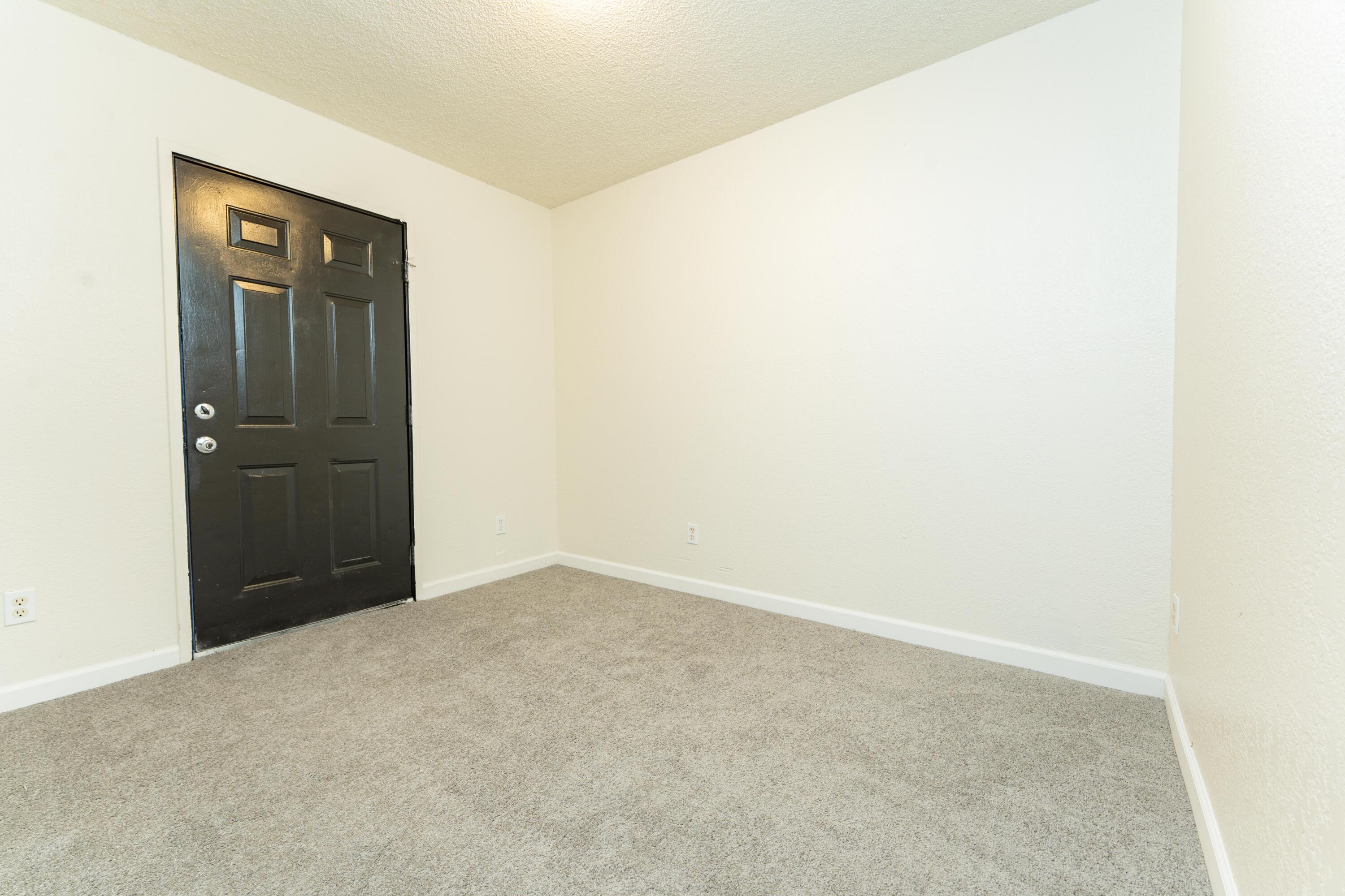 15367 Ave 381, Visalia, CA 93292