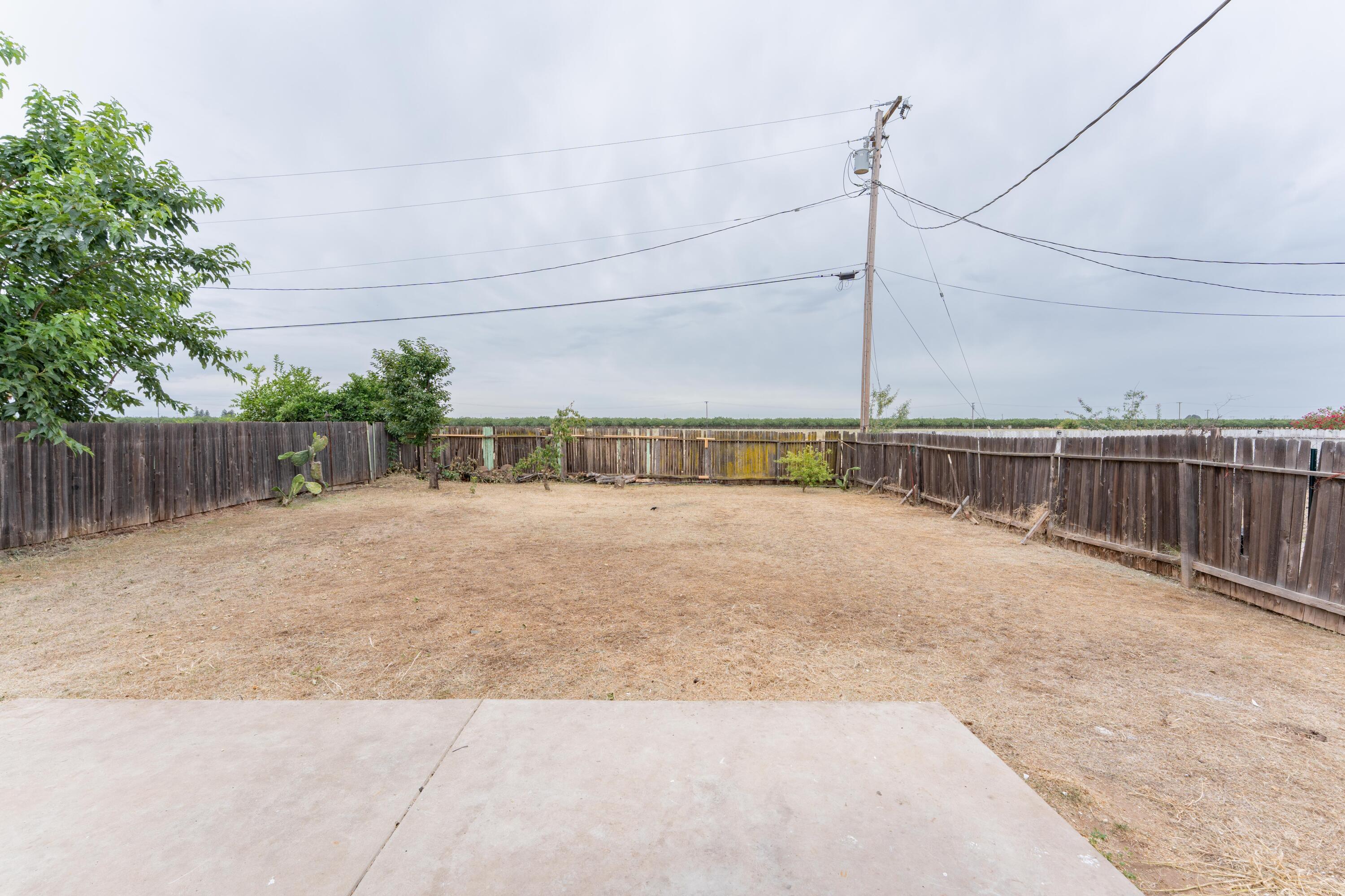 15367 Ave 381, Visalia, CA 93292