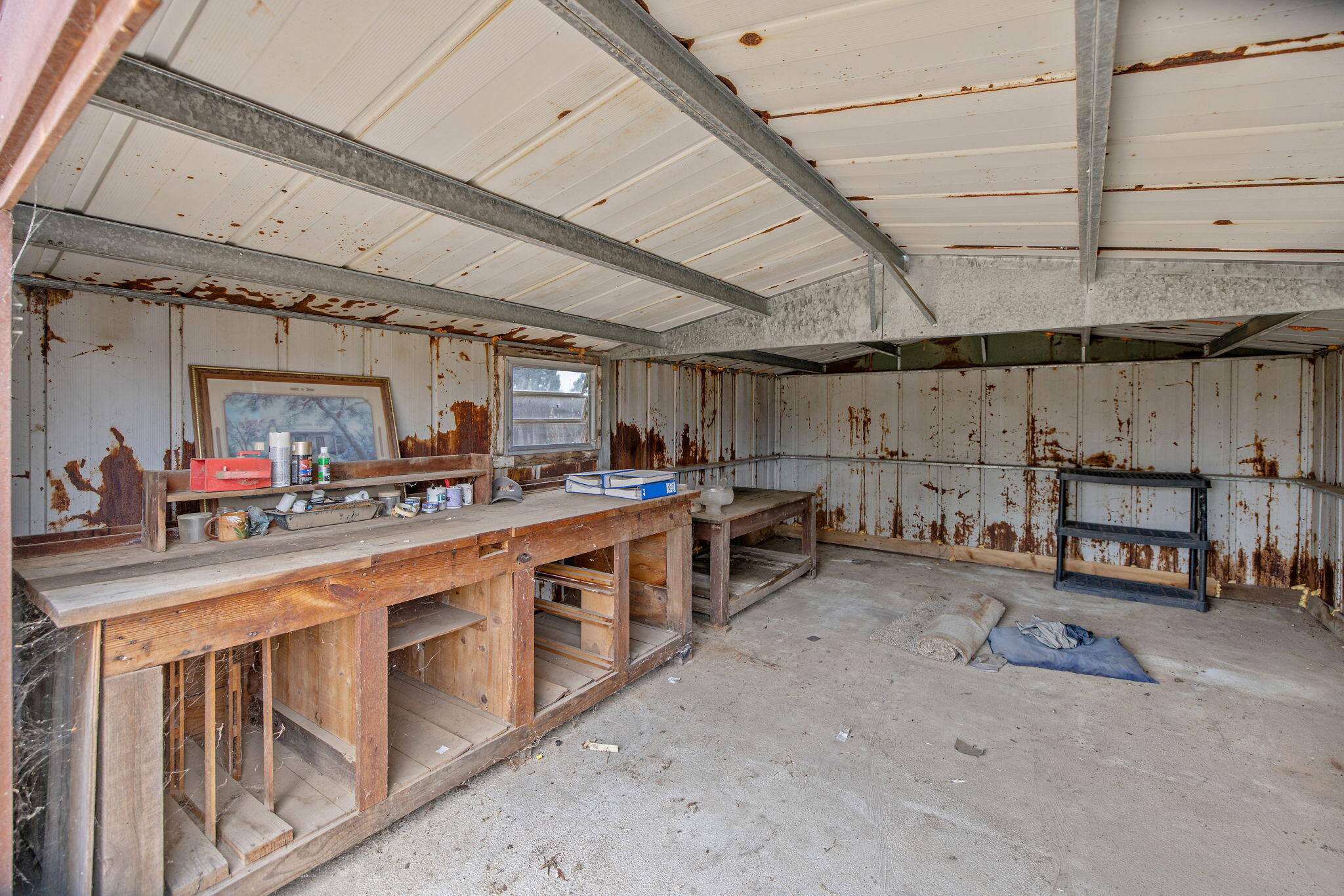 1146 Lassen Dr, Hanford, CA 93230