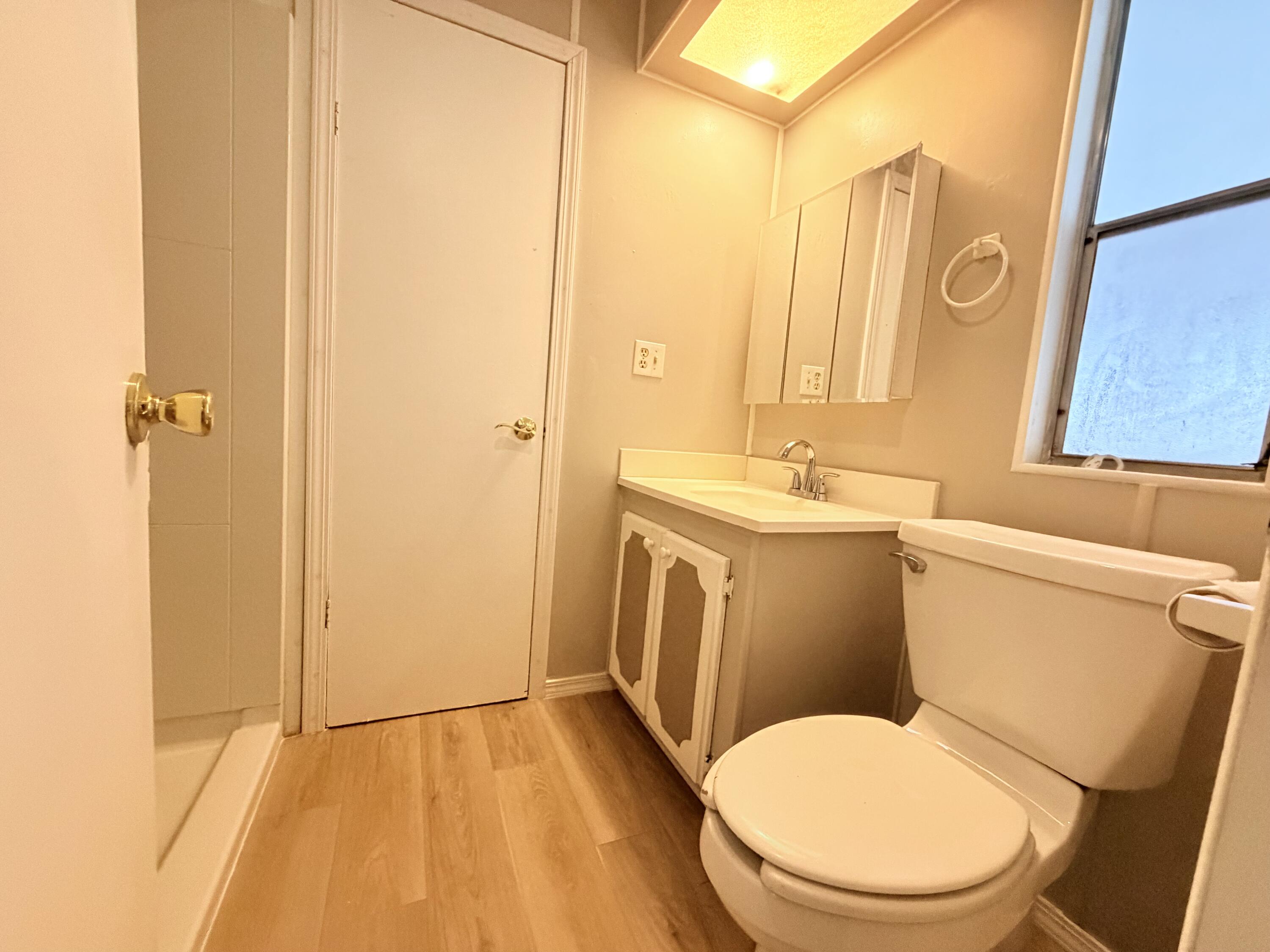 720 E Worth Ave. #187, Porterville, CA 93257