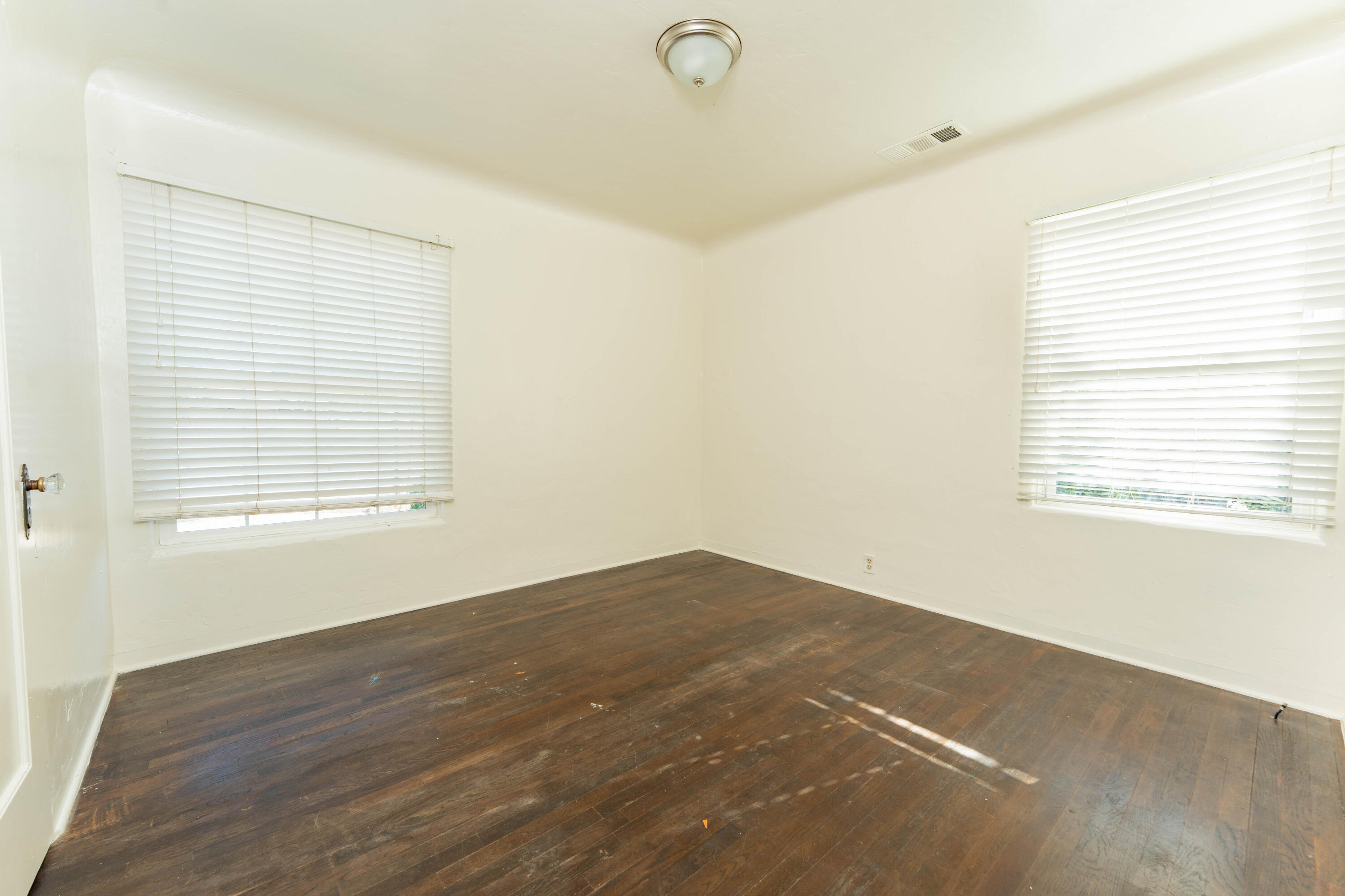504 W Bush St, Lemoore, CA 93245