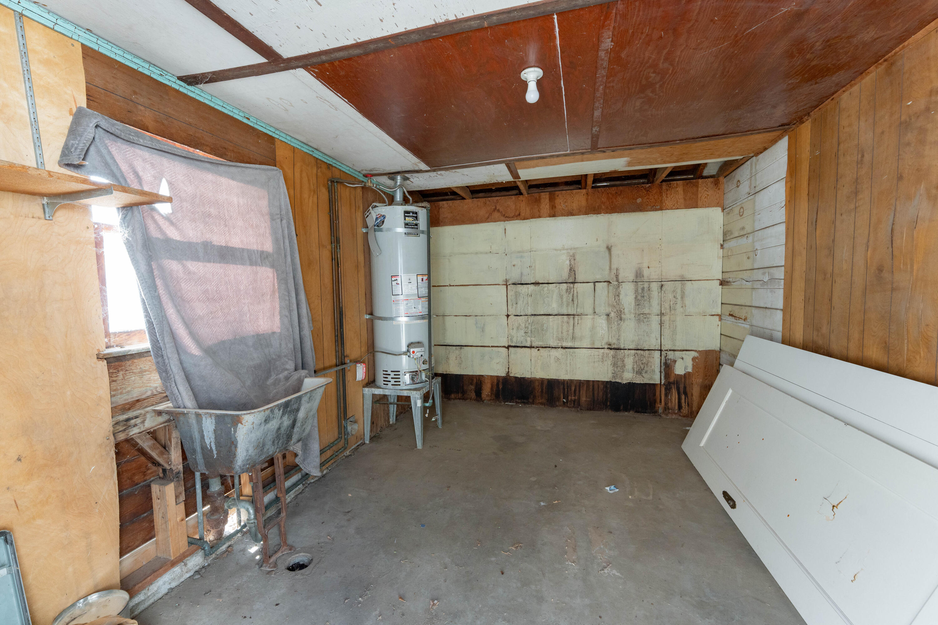 504 W Bush St, Lemoore, CA 93245