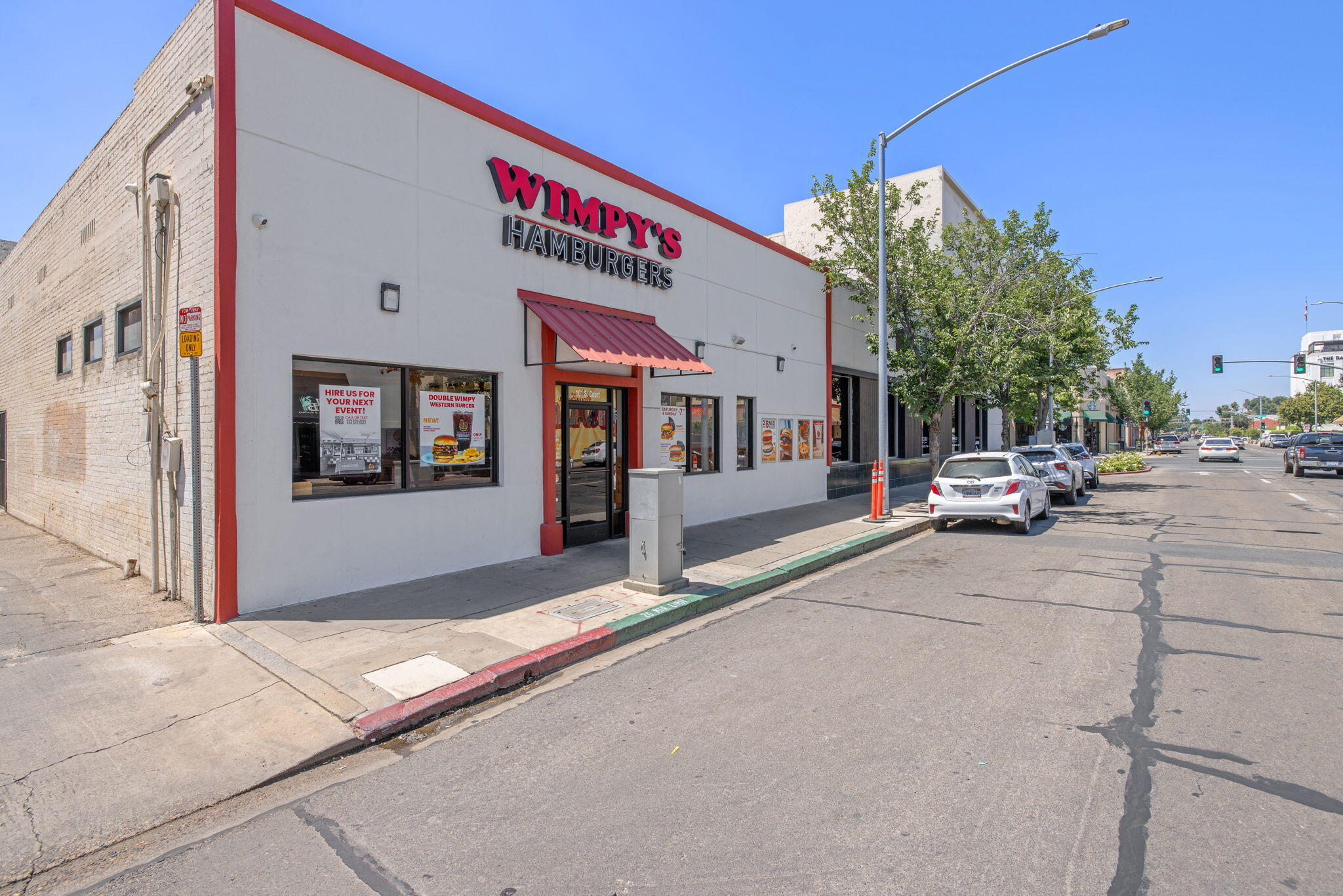 101-111 W Main St, Visalia, CA 93291