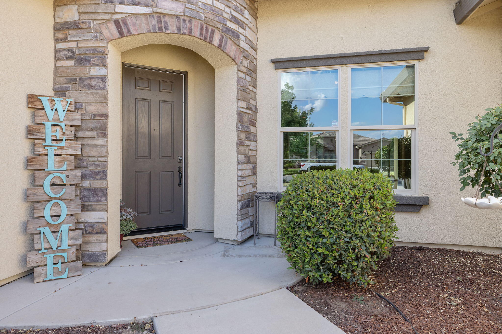 3072 Cape Canyon Ave, Tulare, CA 93274