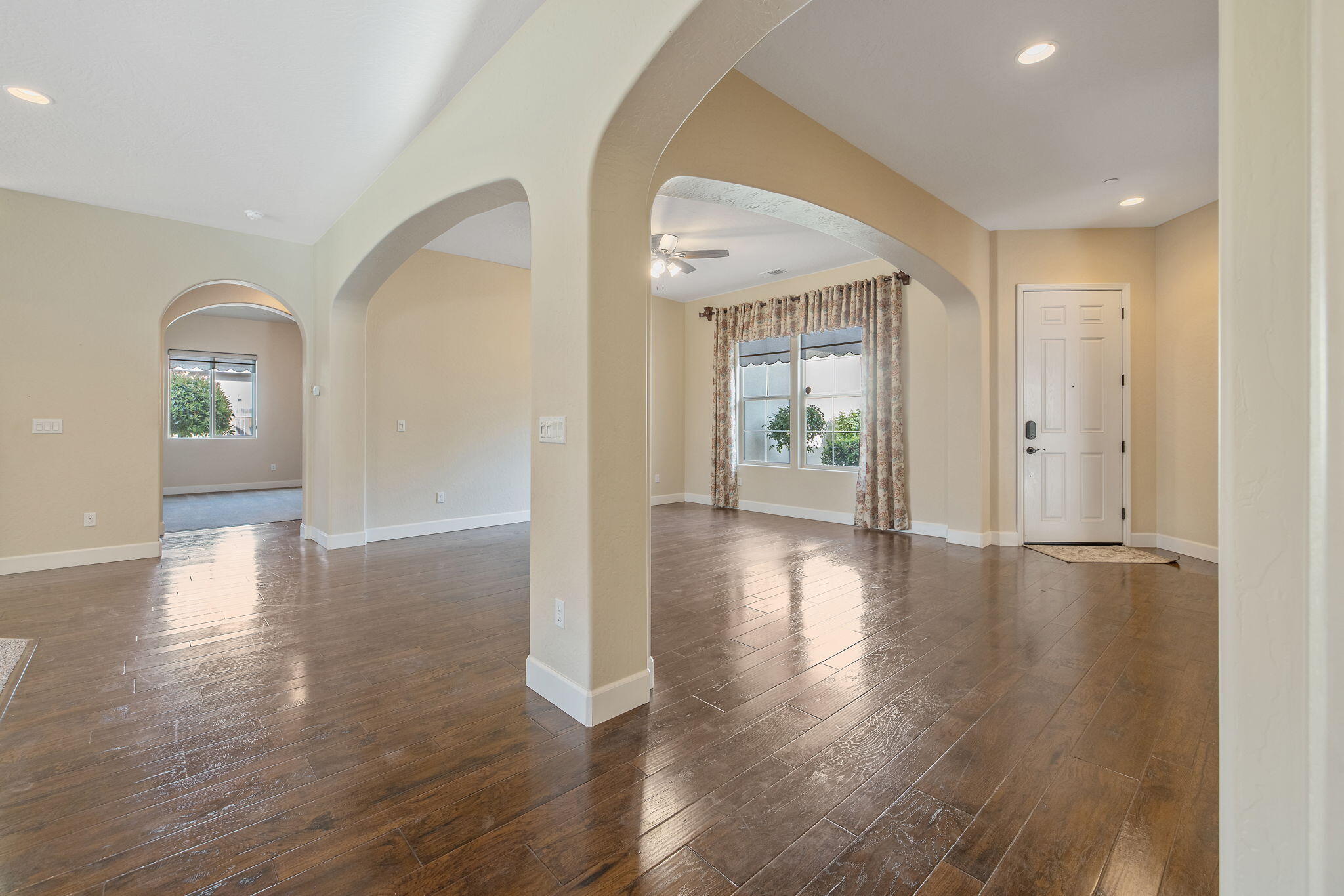 3072 Cape Canyon Ave, Tulare, CA 93274