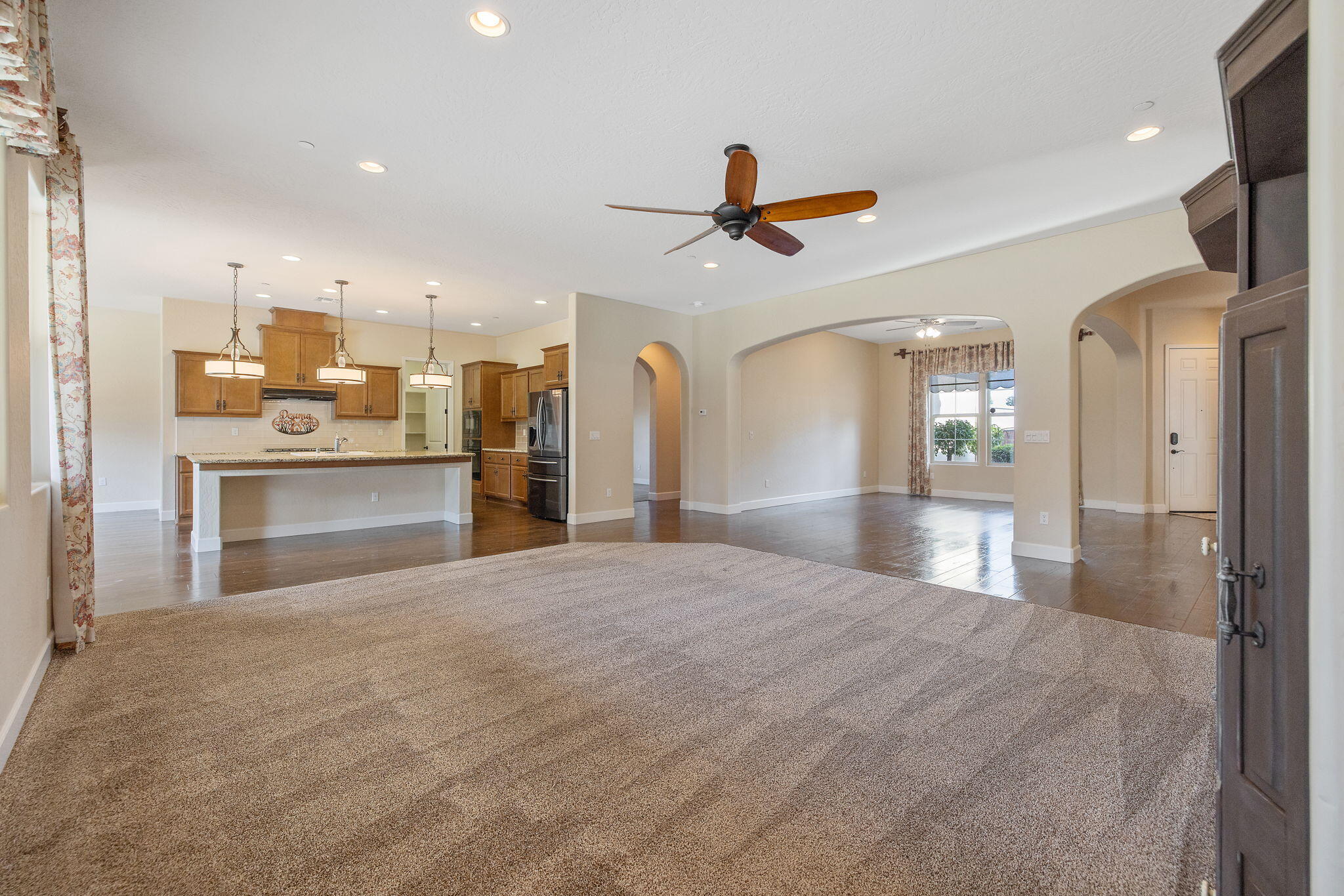 3072 Cape Canyon Ave, Tulare, CA 93274