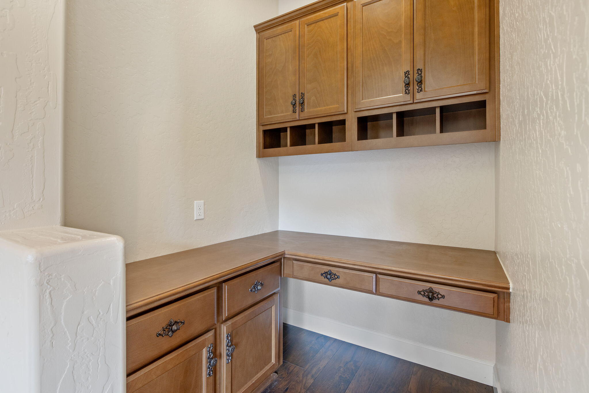 3072 Cape Canyon Ave, Tulare, CA 93274