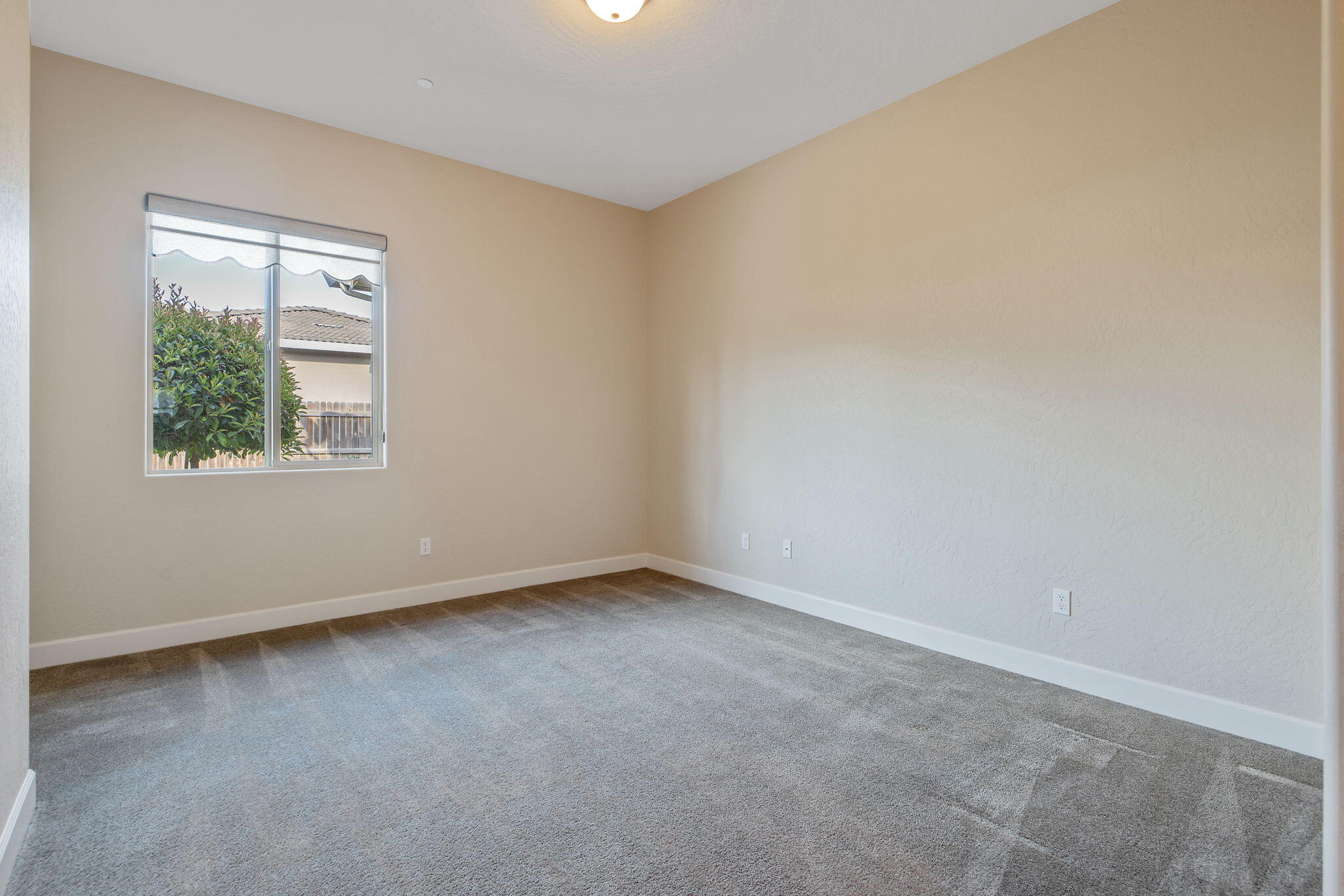 3072 Cape Canyon Ave, Tulare, CA 93274